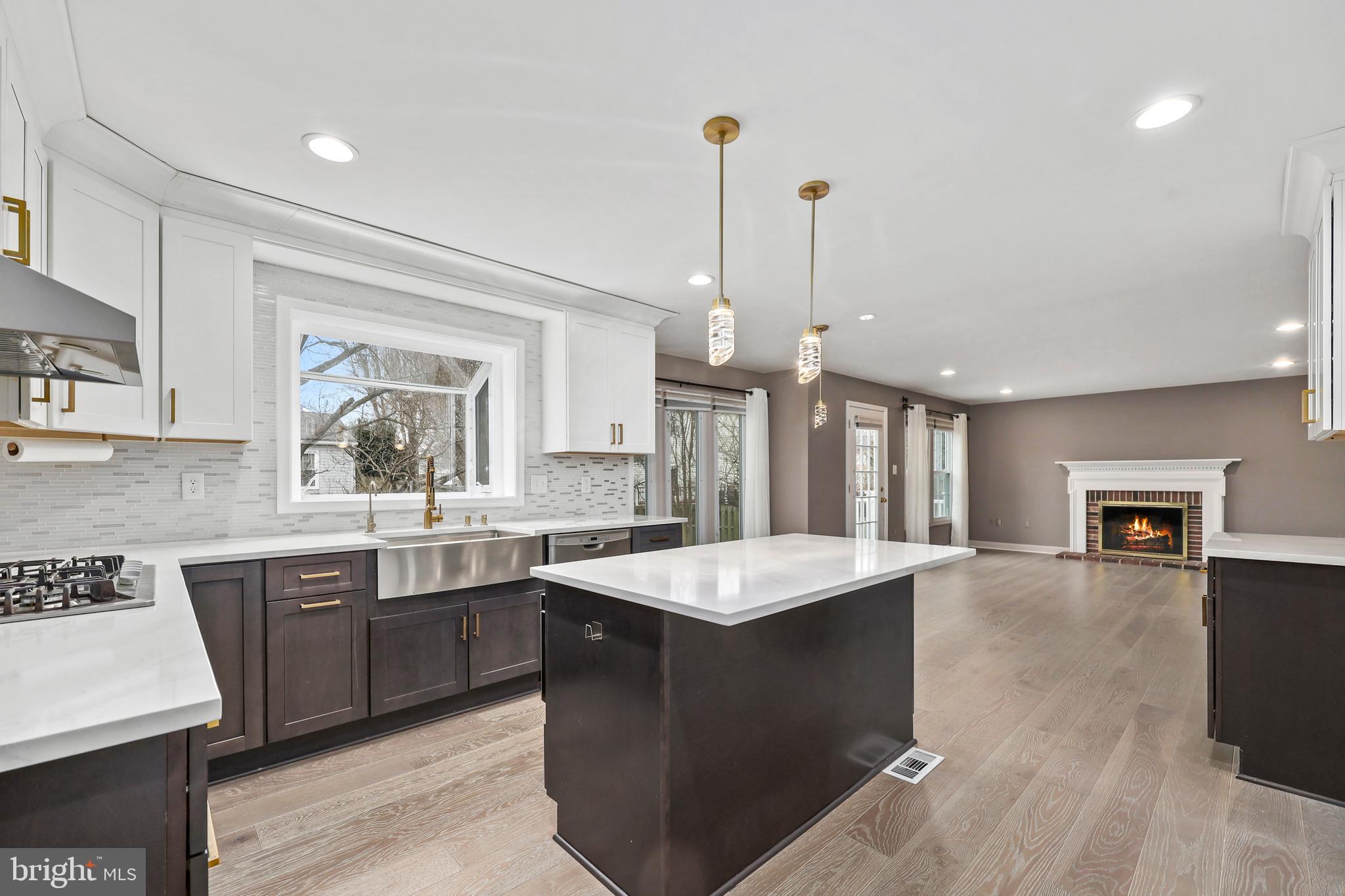 BELLE POND FARM - Residential