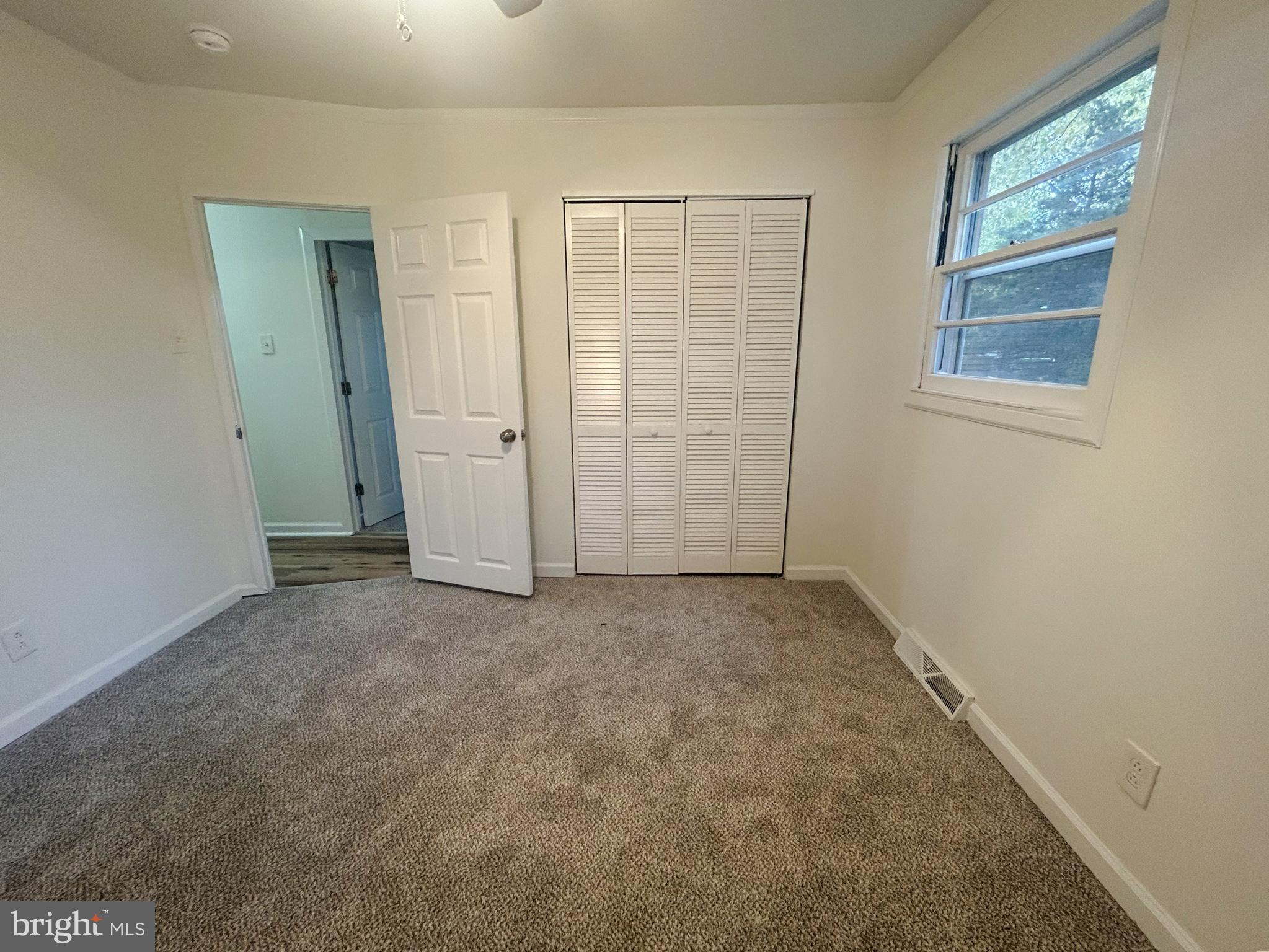 BUCKINGHAM VILLAGE - Residential