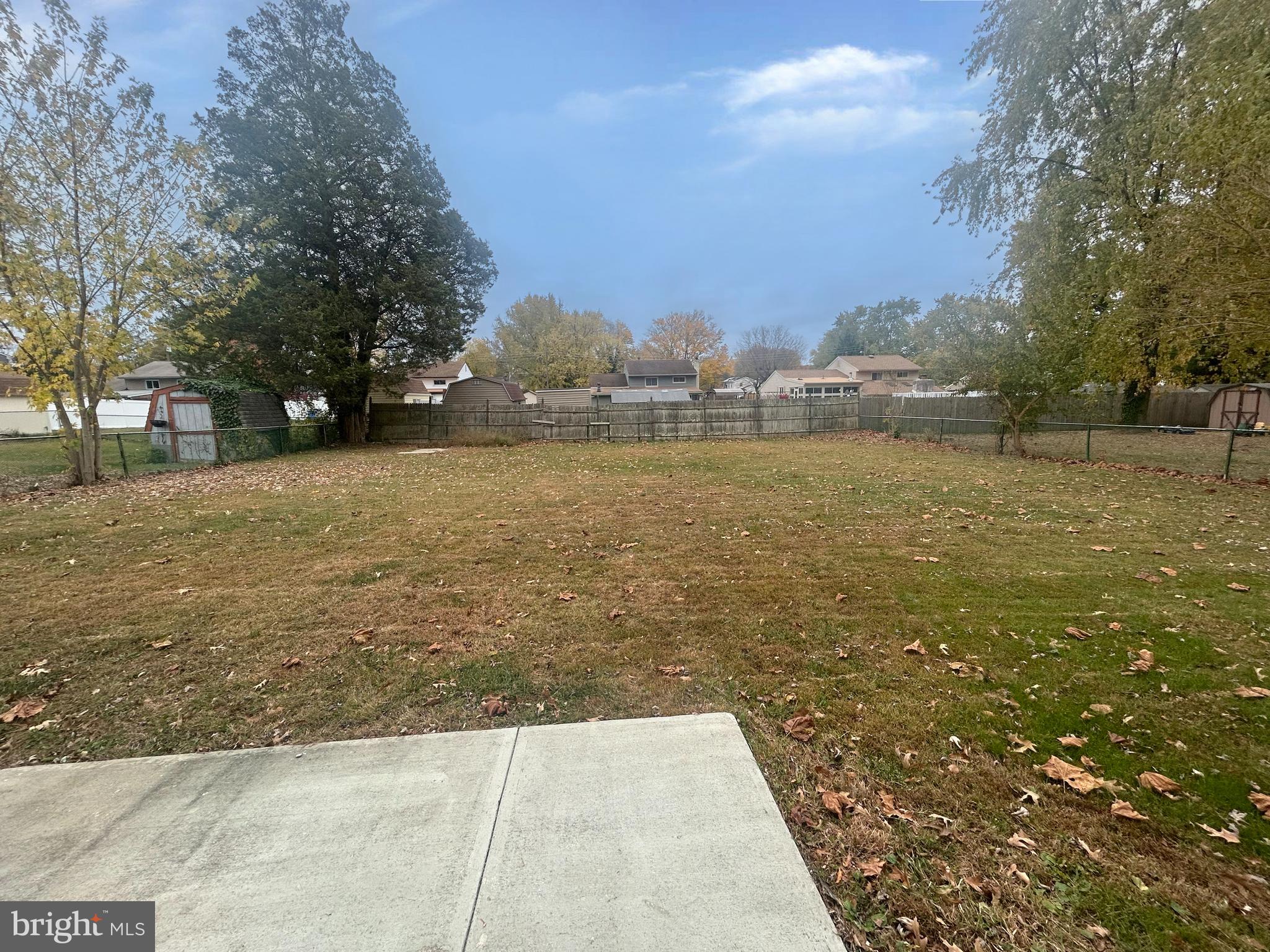 BUCKINGHAM VILLAGE - Residential