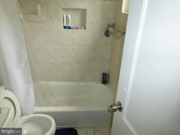 OFFUTT VILLAGE - Residential Lease