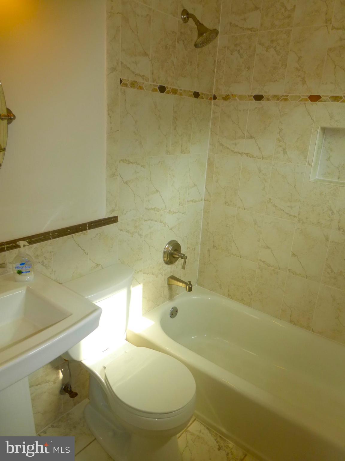 OFFUTT VILLAGE - Residential Lease