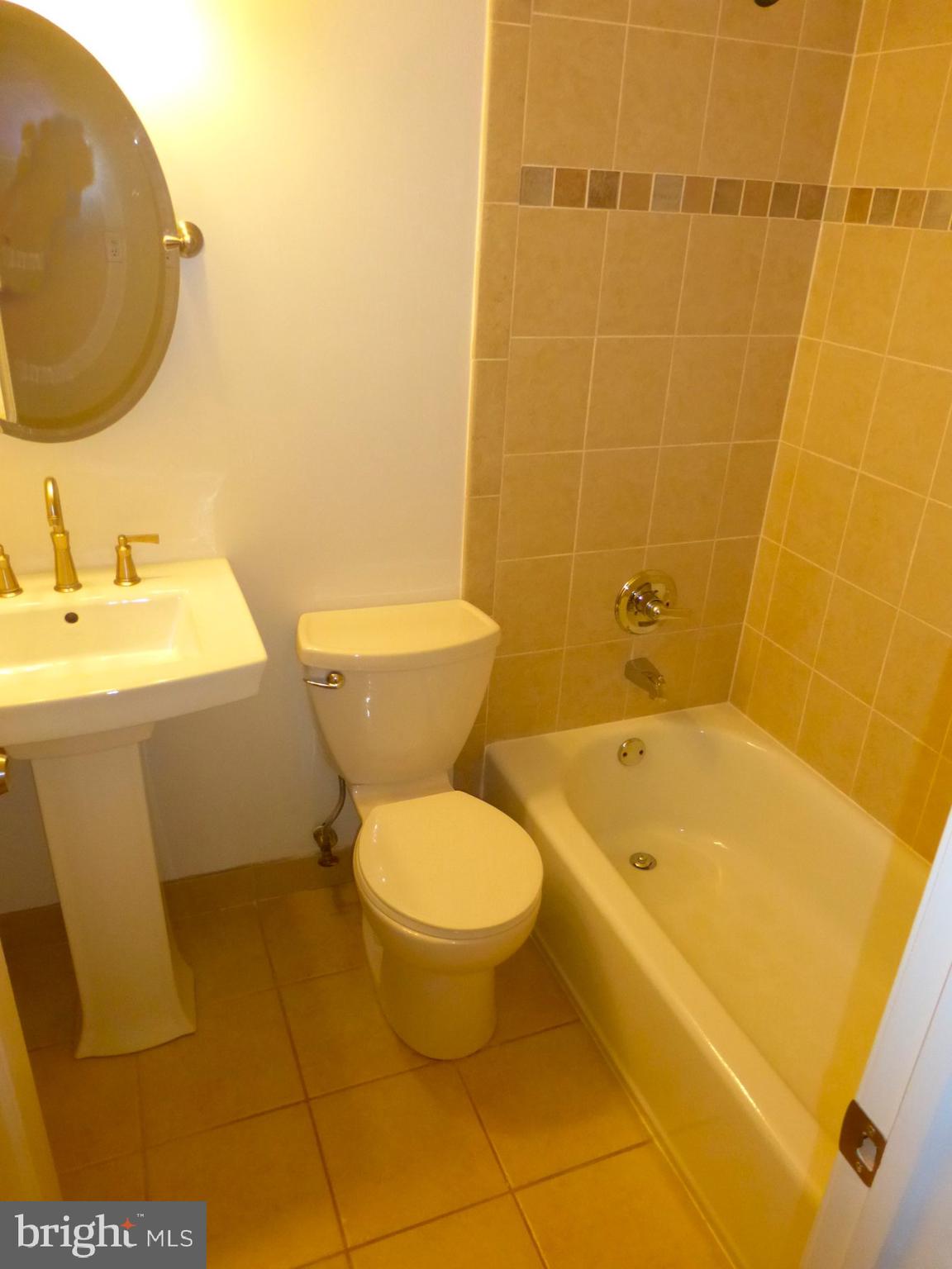 OFFUTT VILLAGE - Residential Lease