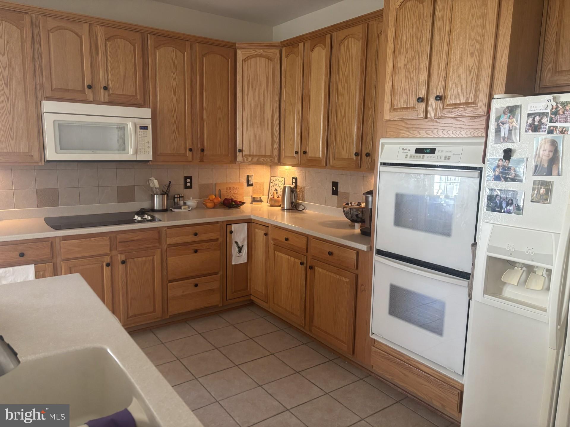 FOUR SEASONS IN HISTORIC VIRGINIA - Residential