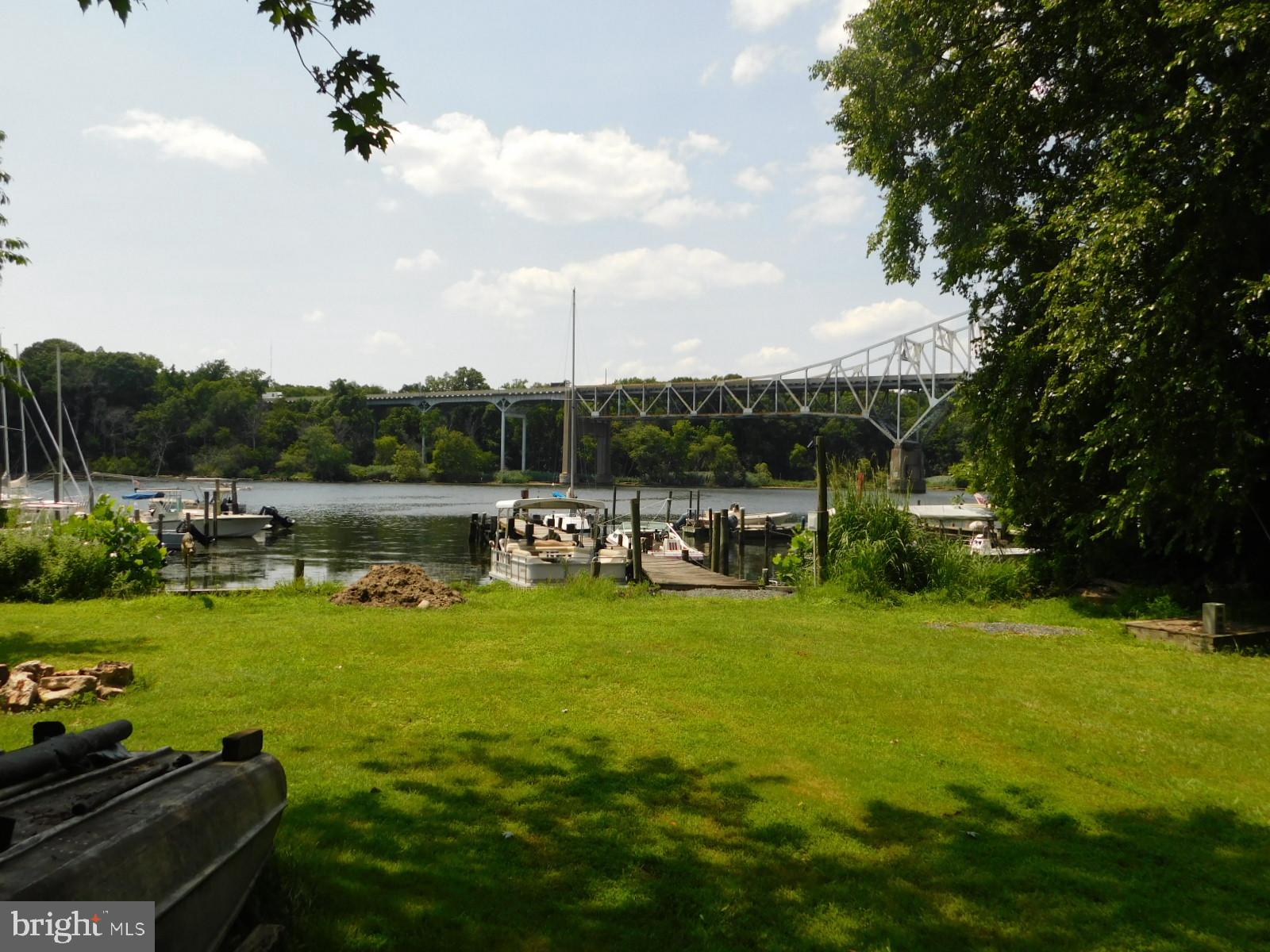 PERRYVILLE - Residential