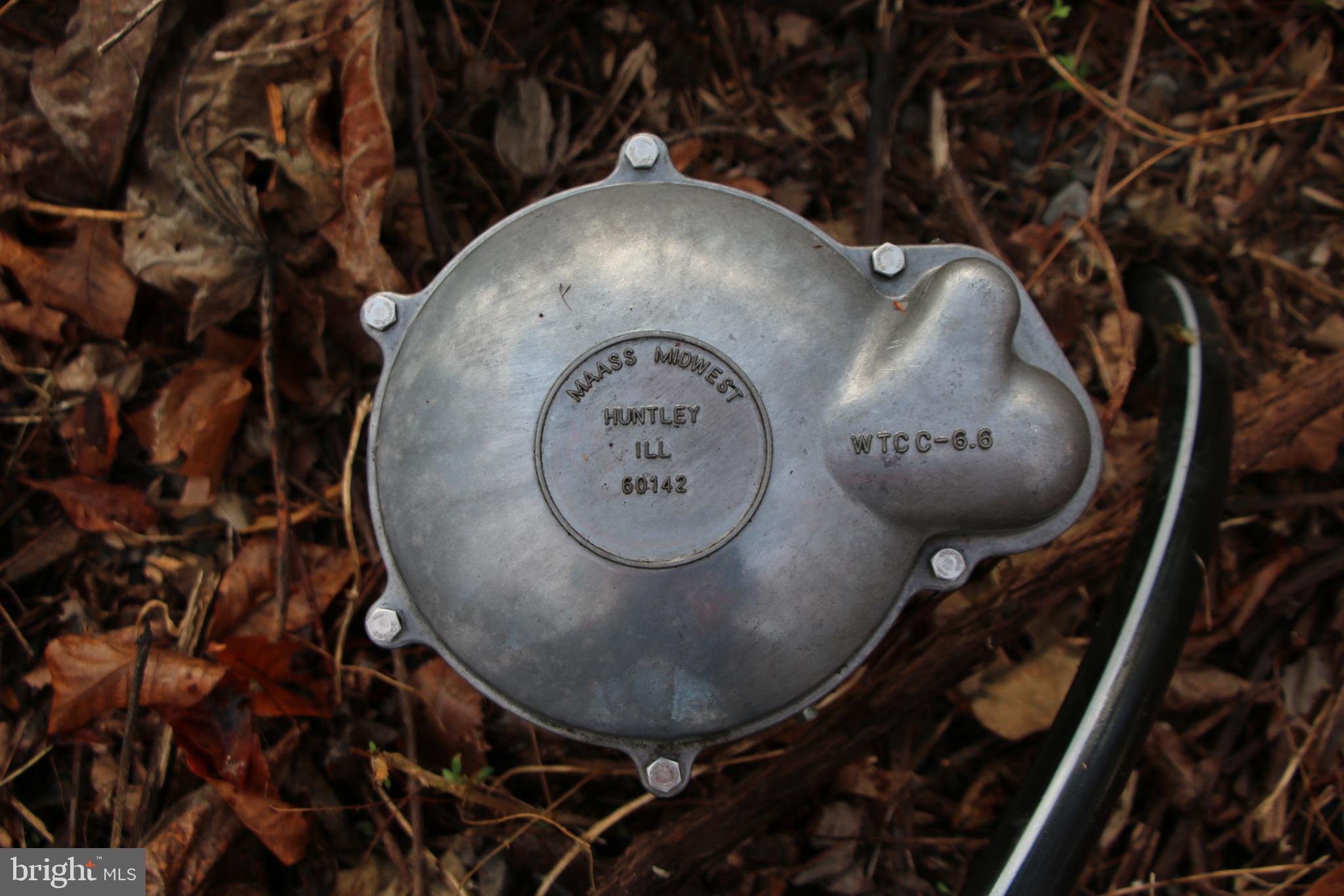 CHRISTOPHER WOODS - Land