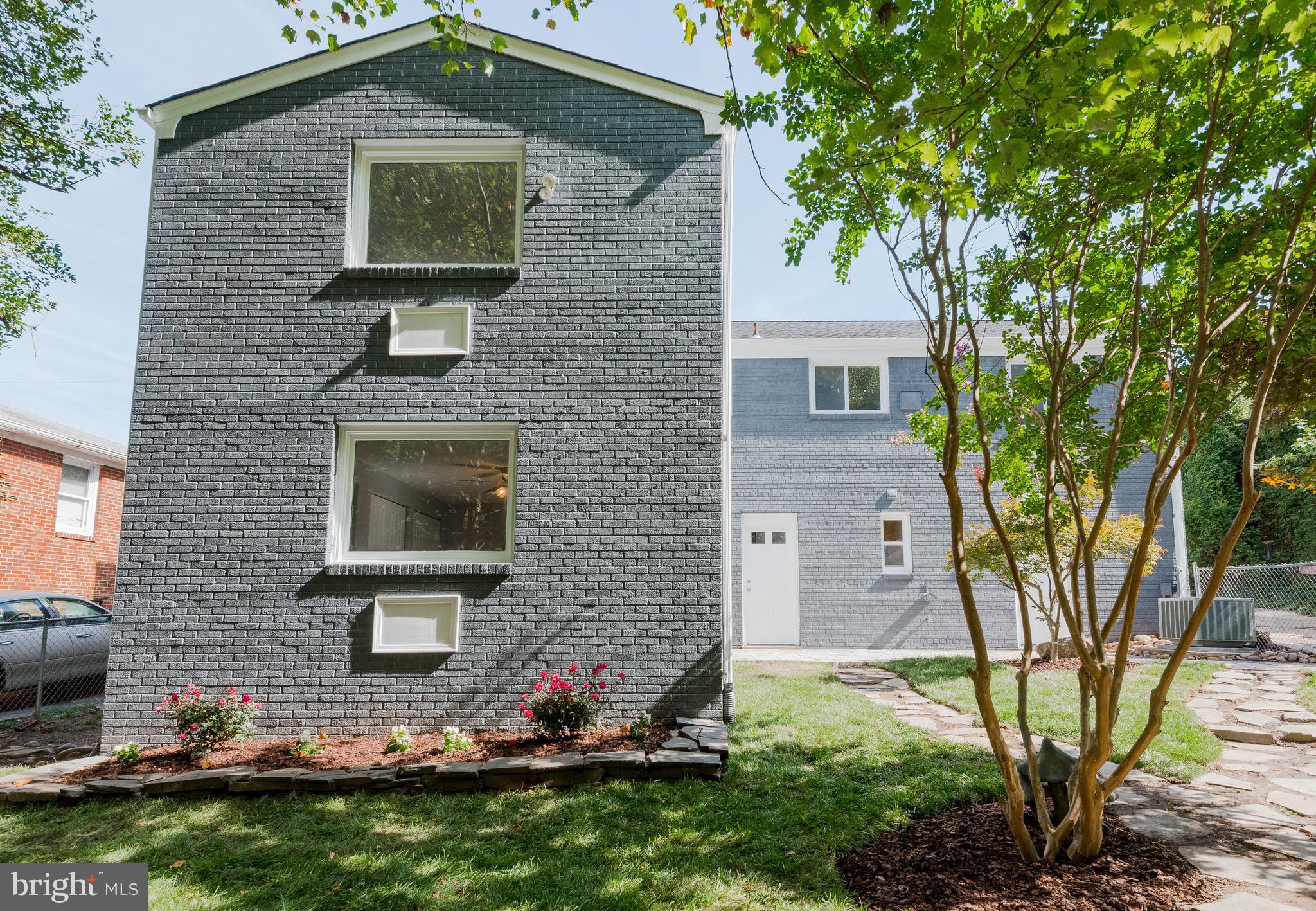 FOREST HEIGHTS - Residential