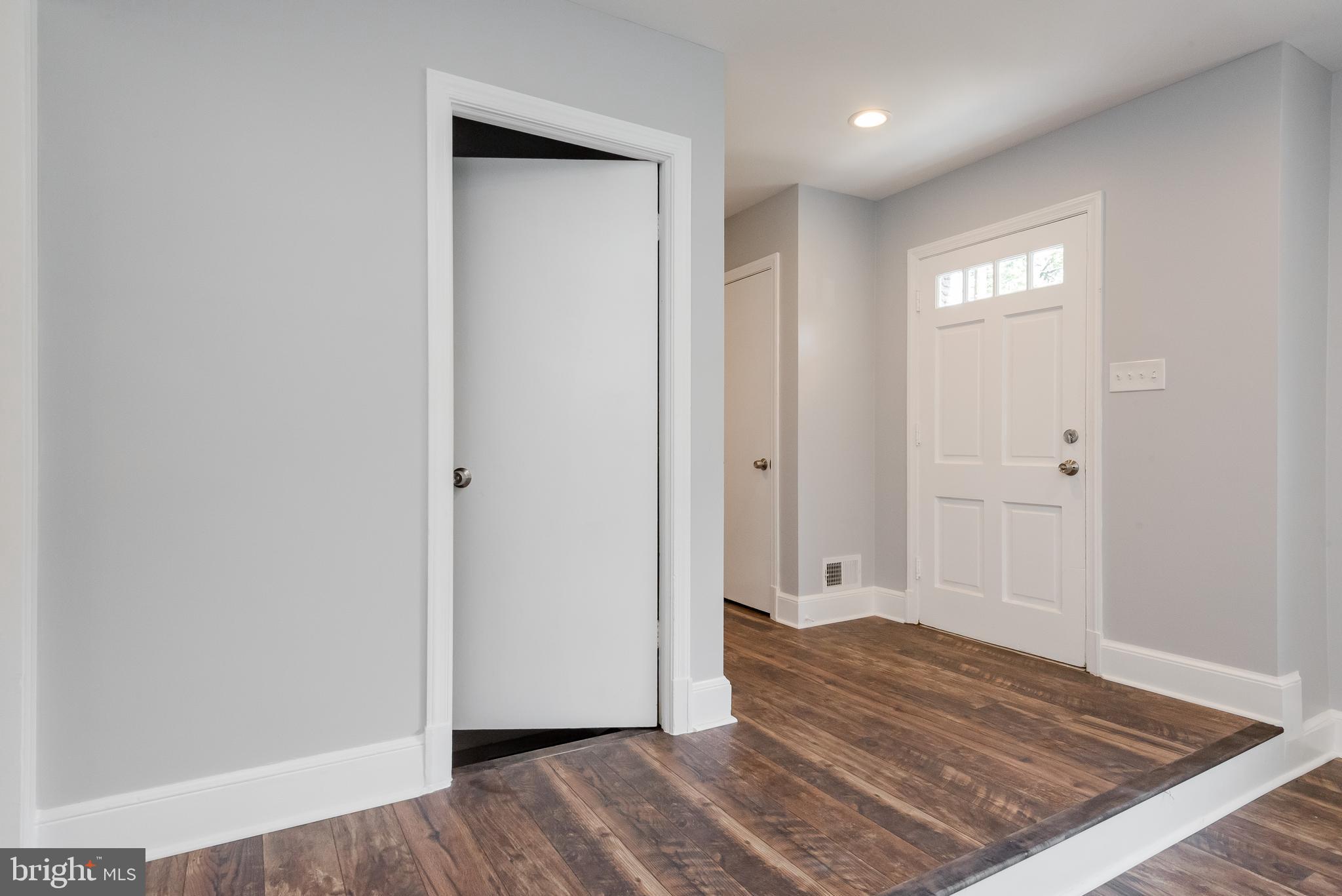 FOREST HEIGHTS - Residential