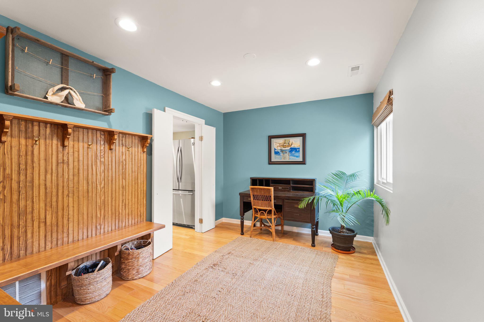 RESTON - Residential