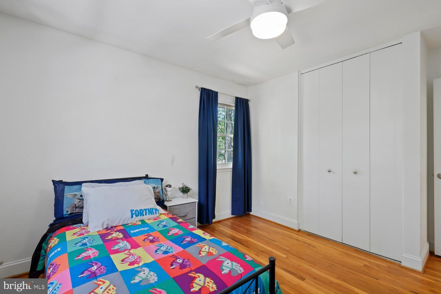 LAKE RIDGE - Residential