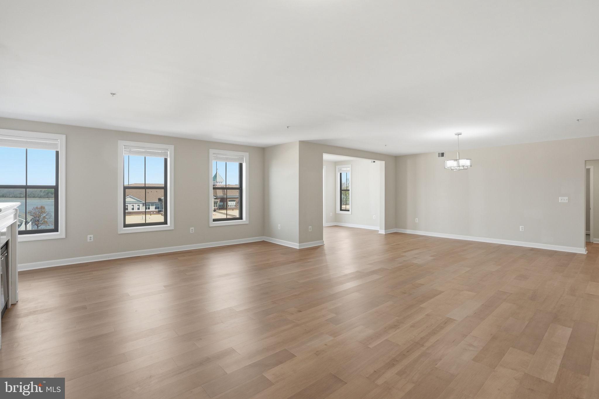 HARBOR VIEW - Residential