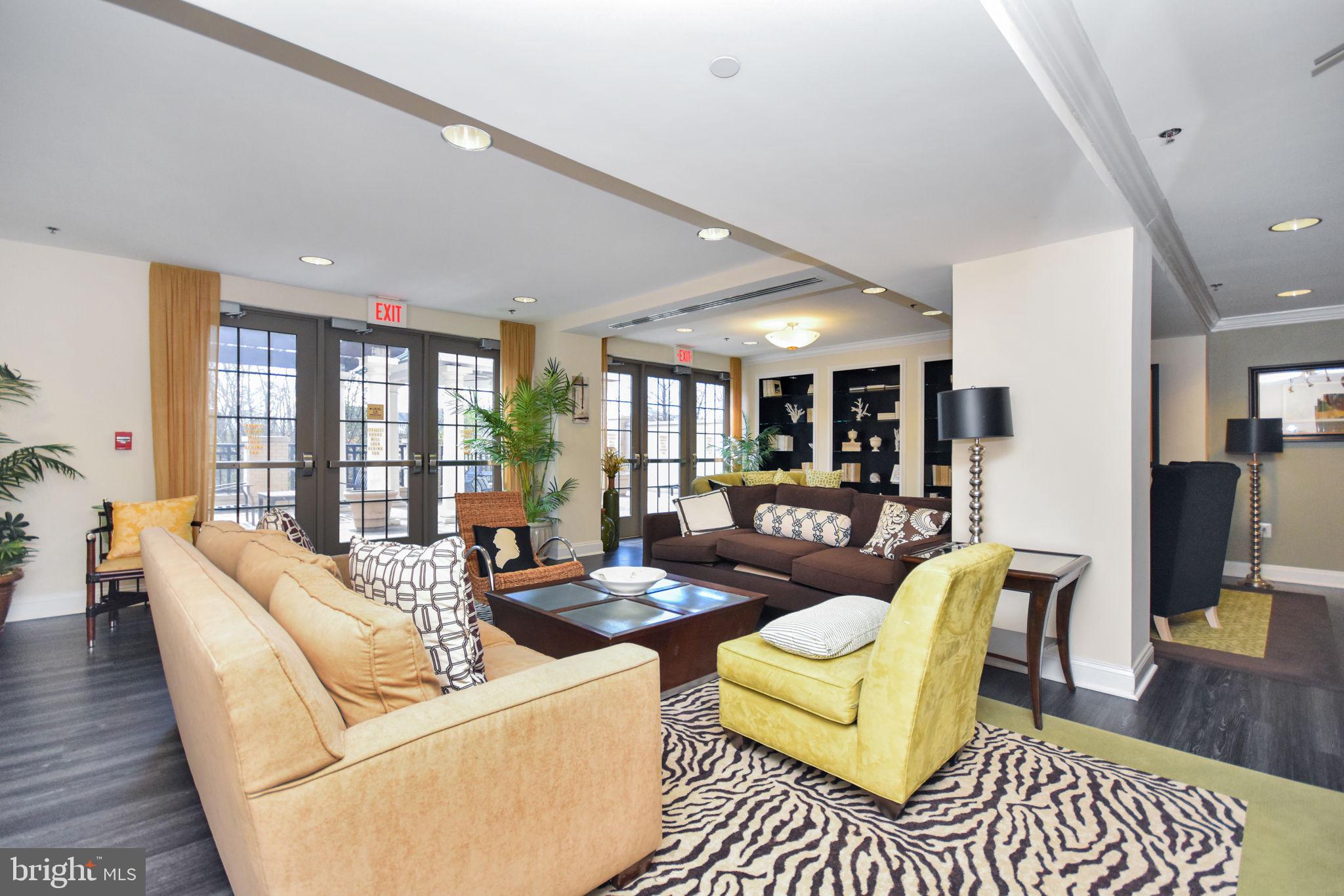 HARBOR VIEW - Residential