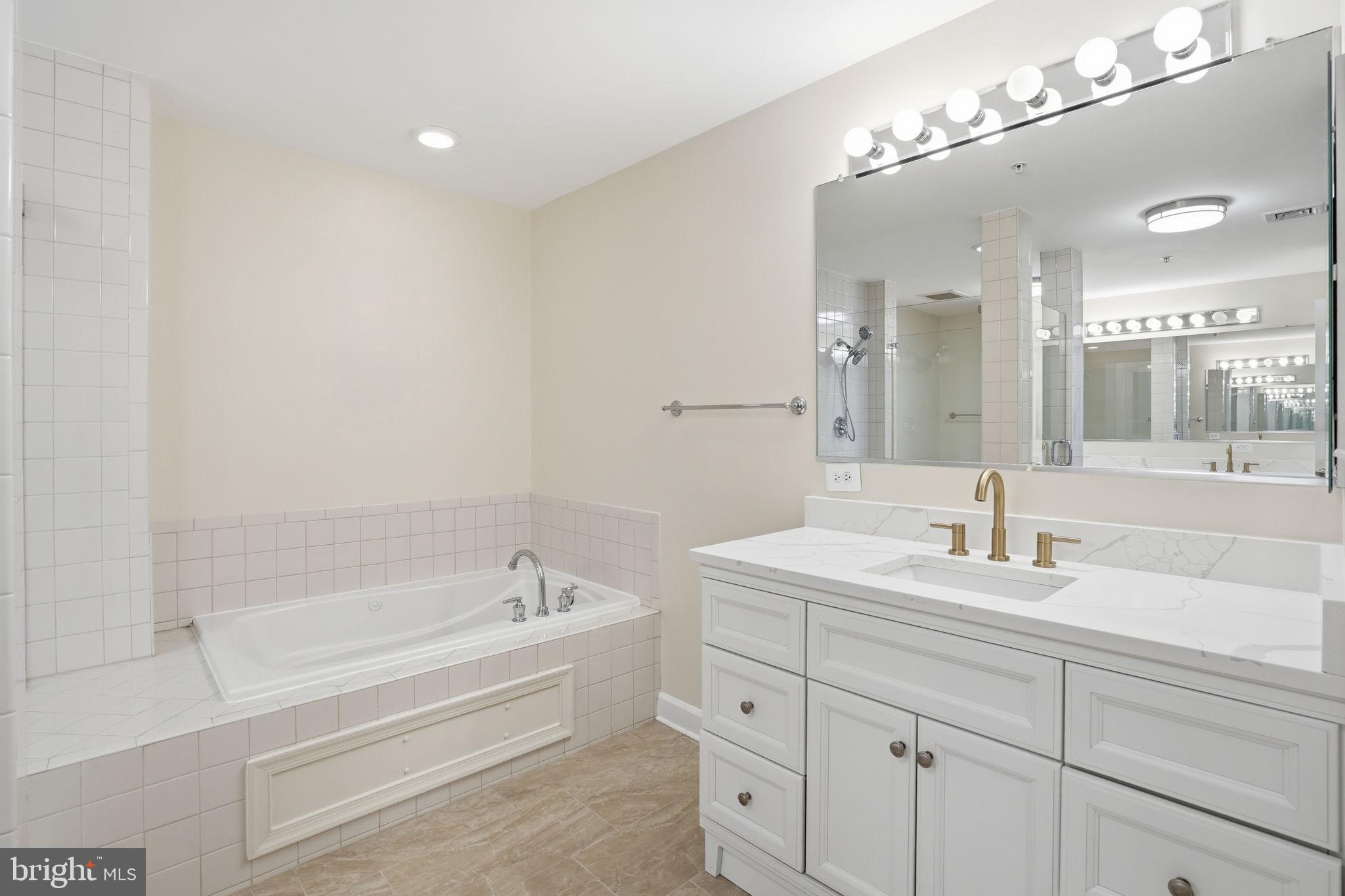 HARBOR VIEW - Residential