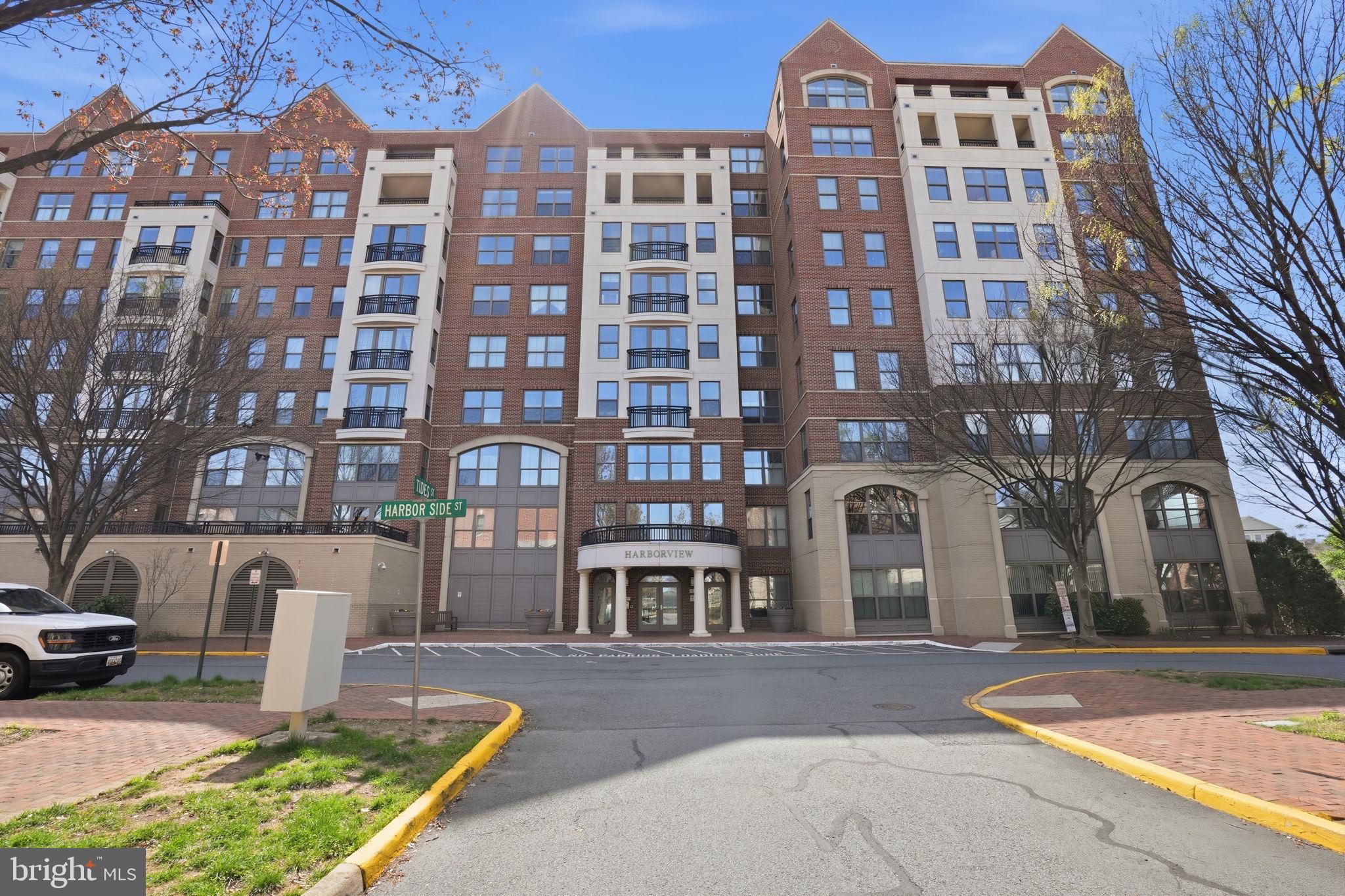 HARBOR VIEW - Residential