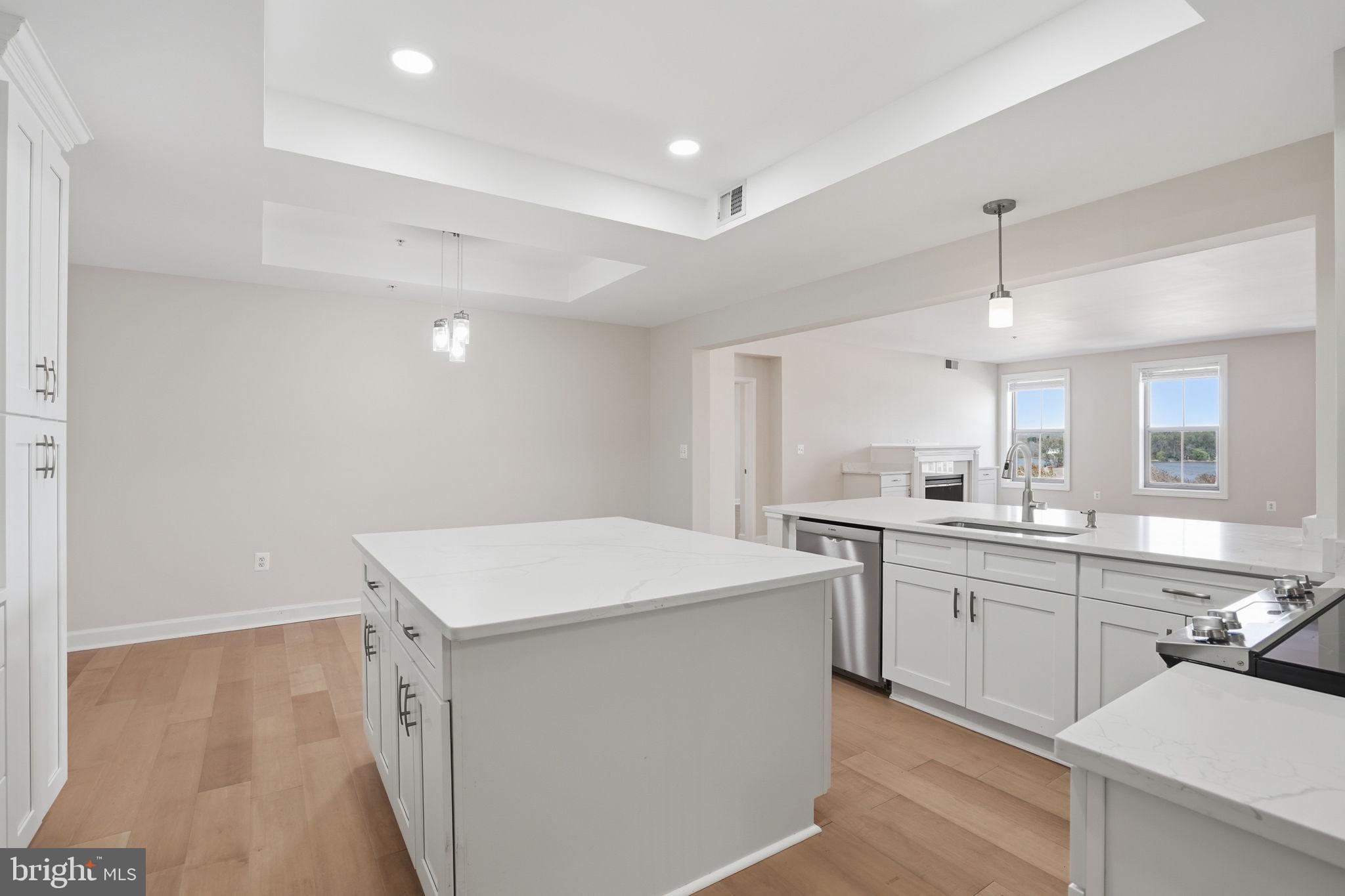 HARBOR VIEW - Residential