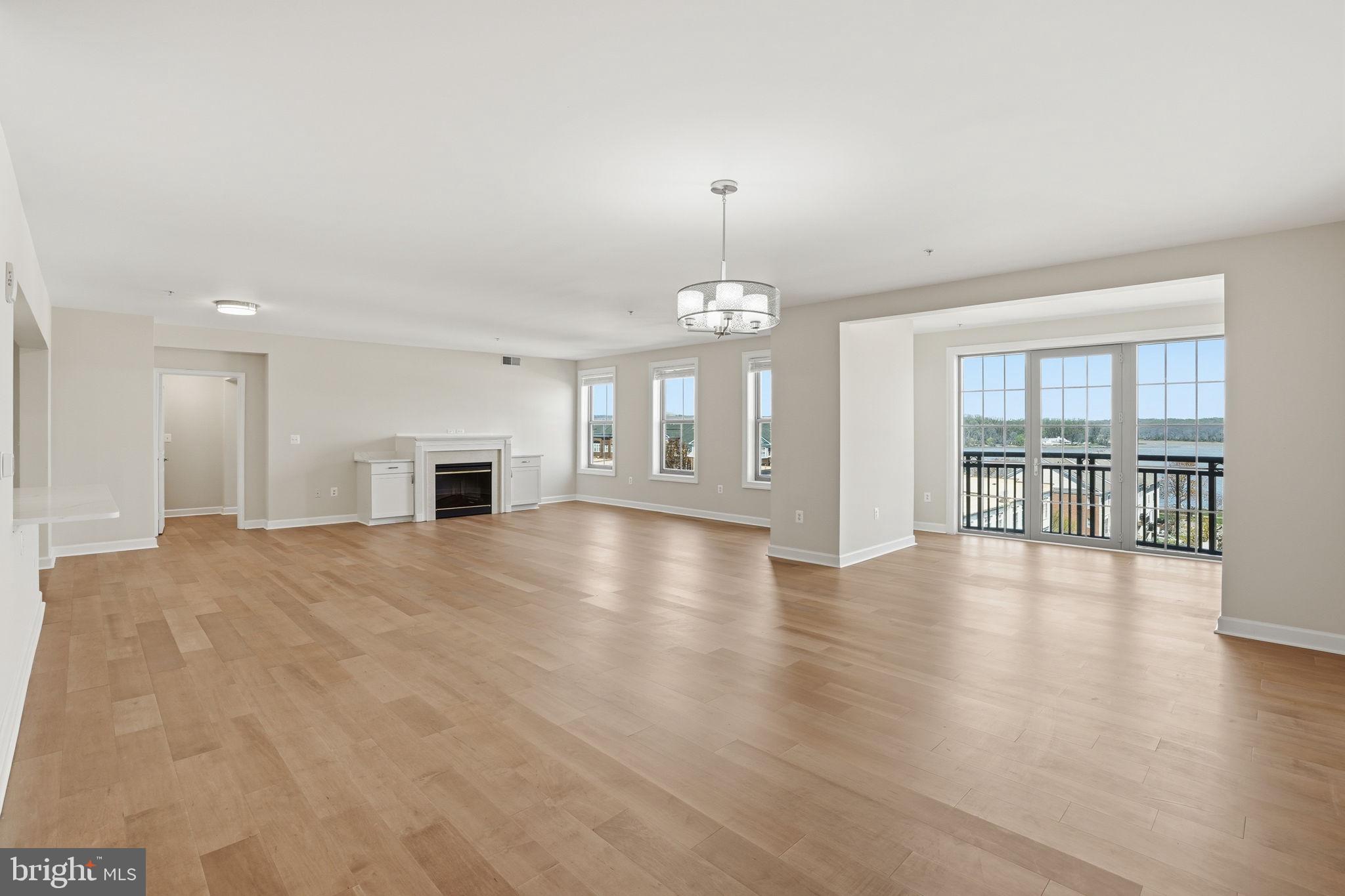 HARBOR VIEW - Residential