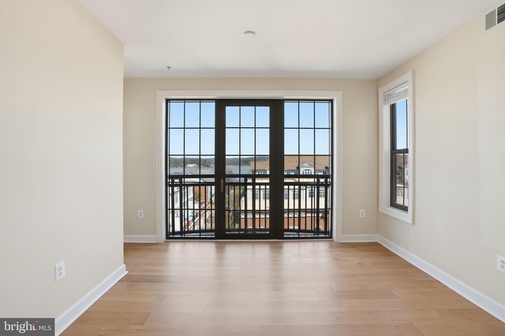 HARBOR VIEW - Residential