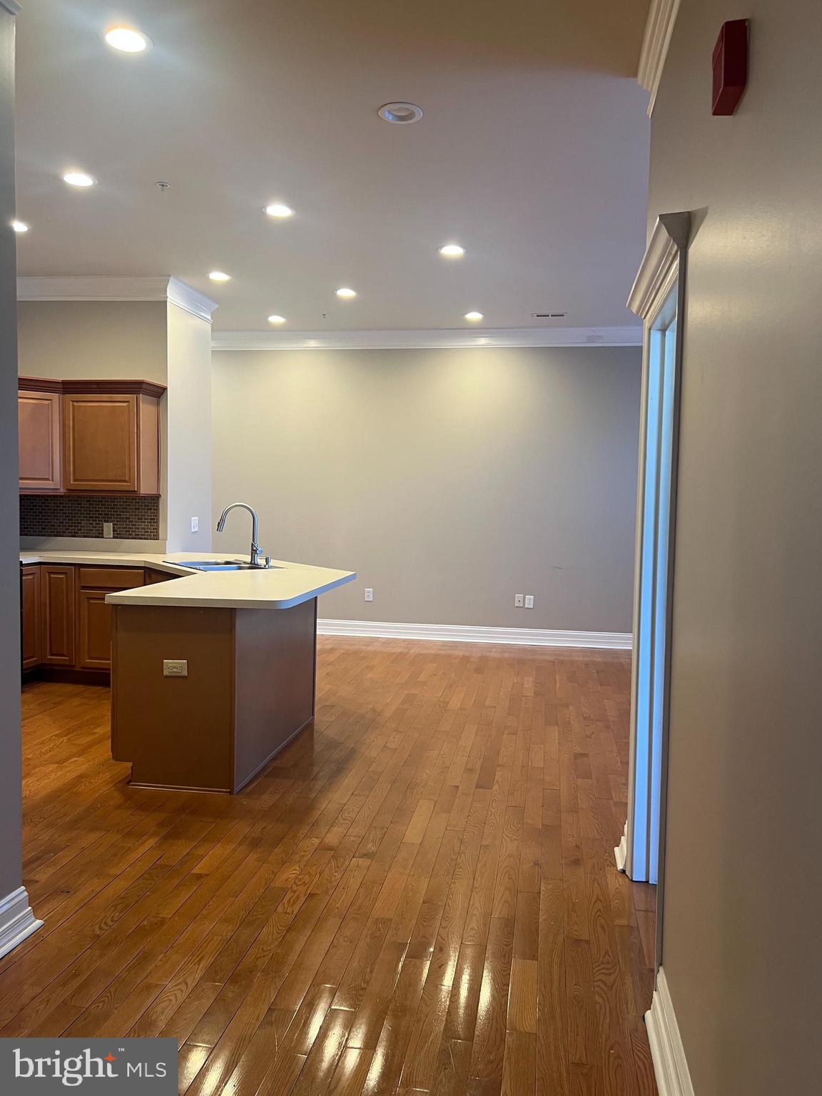 THE DARBY CONDOMINIUMS - Residential