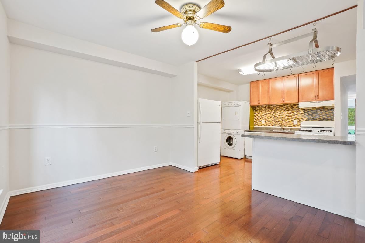 CHELSEA WOODS - Residential