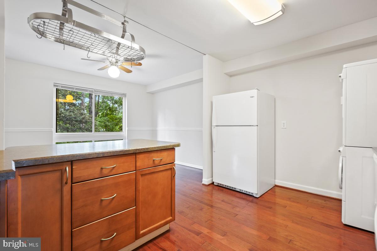 CHELSEA WOODS - Residential