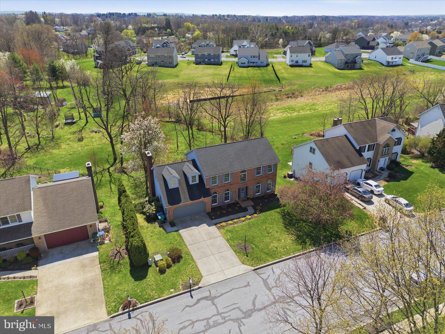 COLONIAL RIDGE ESTATES - Residential