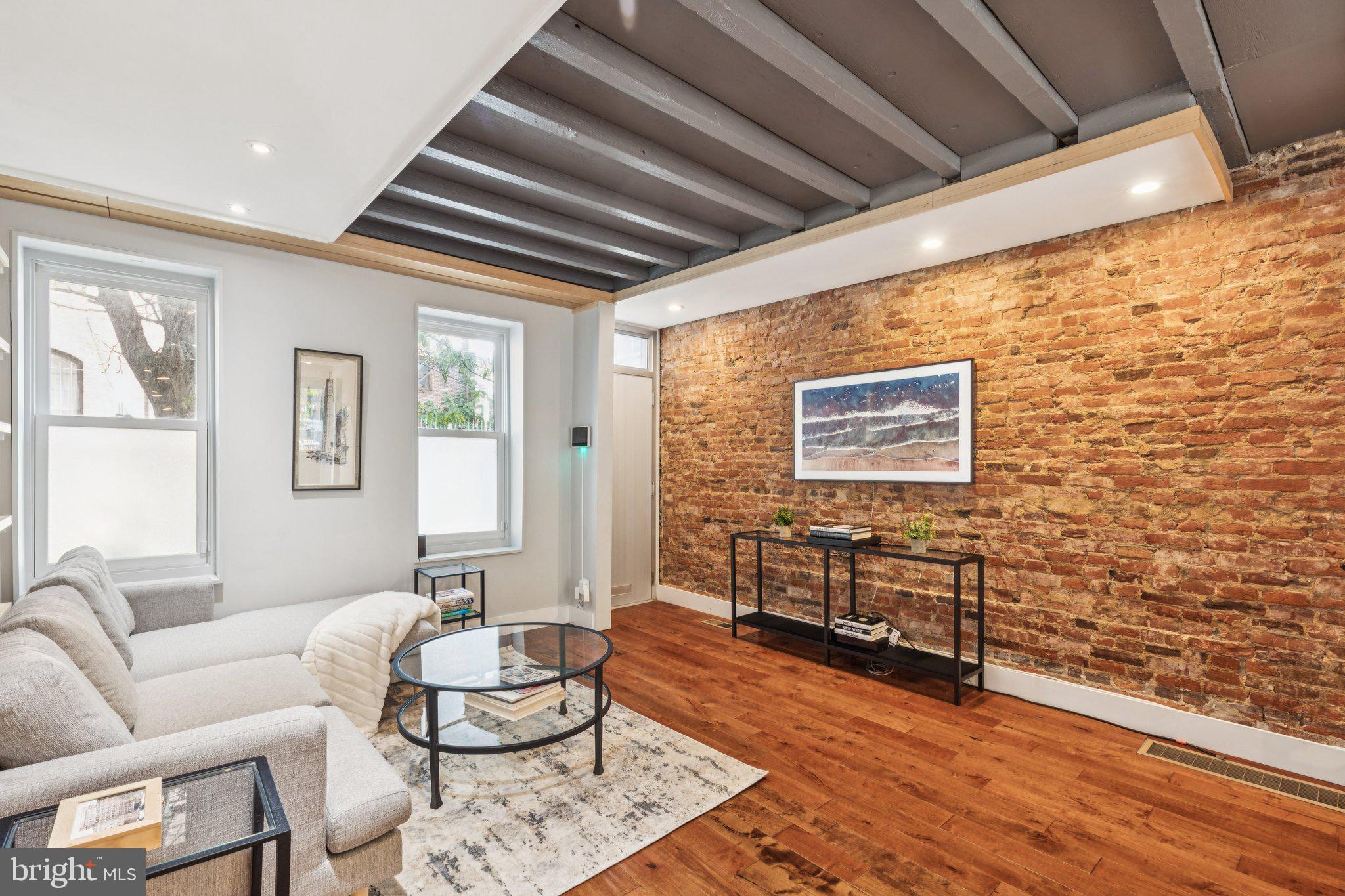 GRADUATE HOSPITAL - Residential