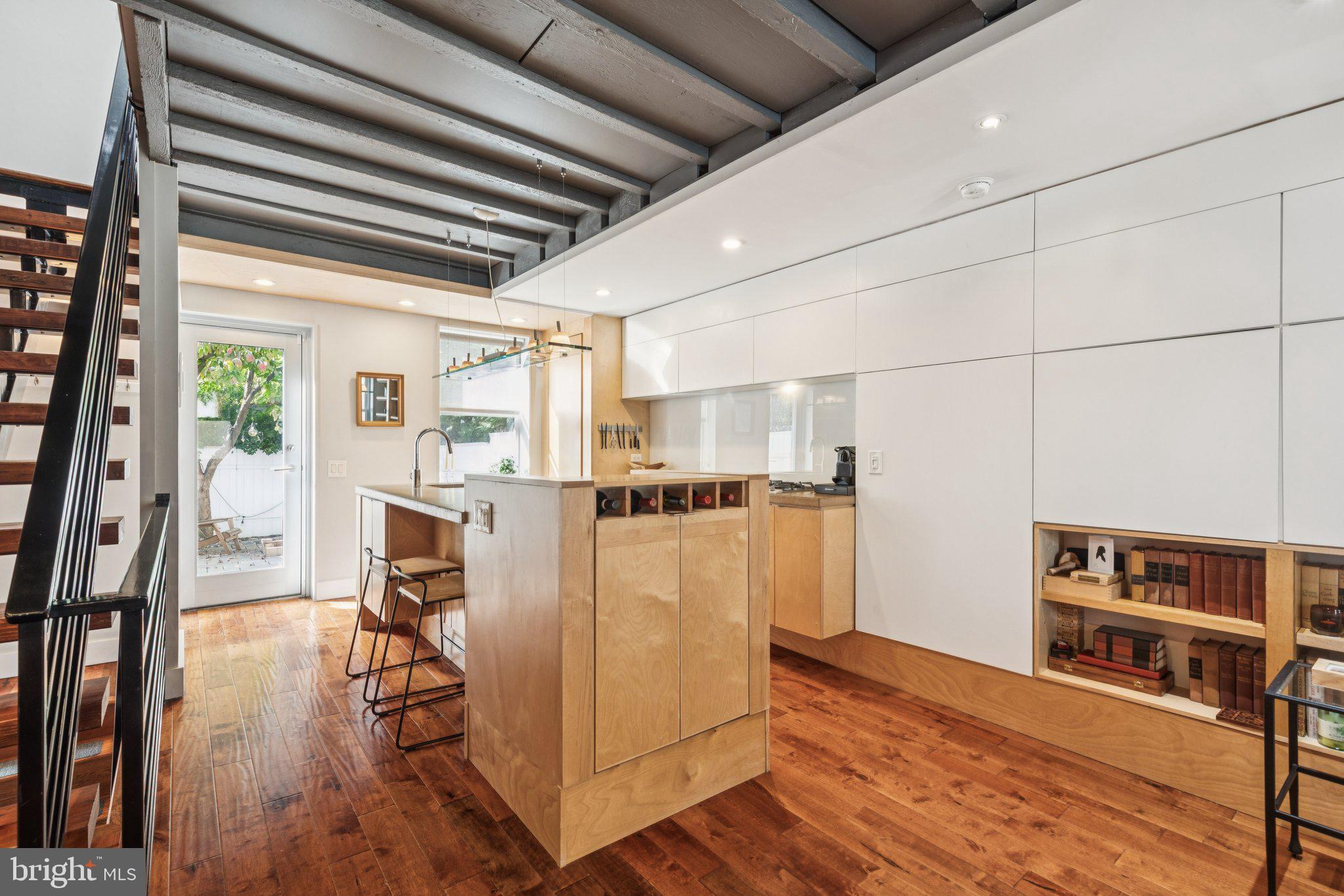 GRADUATE HOSPITAL - Residential