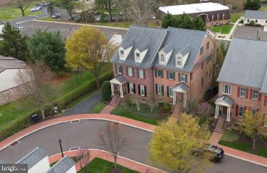 PHILLIPS COURT - Residential