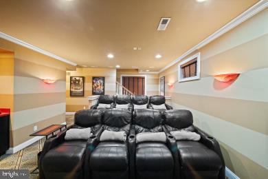 PHILLIPS COURT - Residential