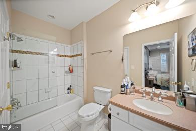 PHILLIPS COURT - Residential