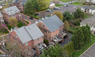 PHILLIPS COURT - Residential