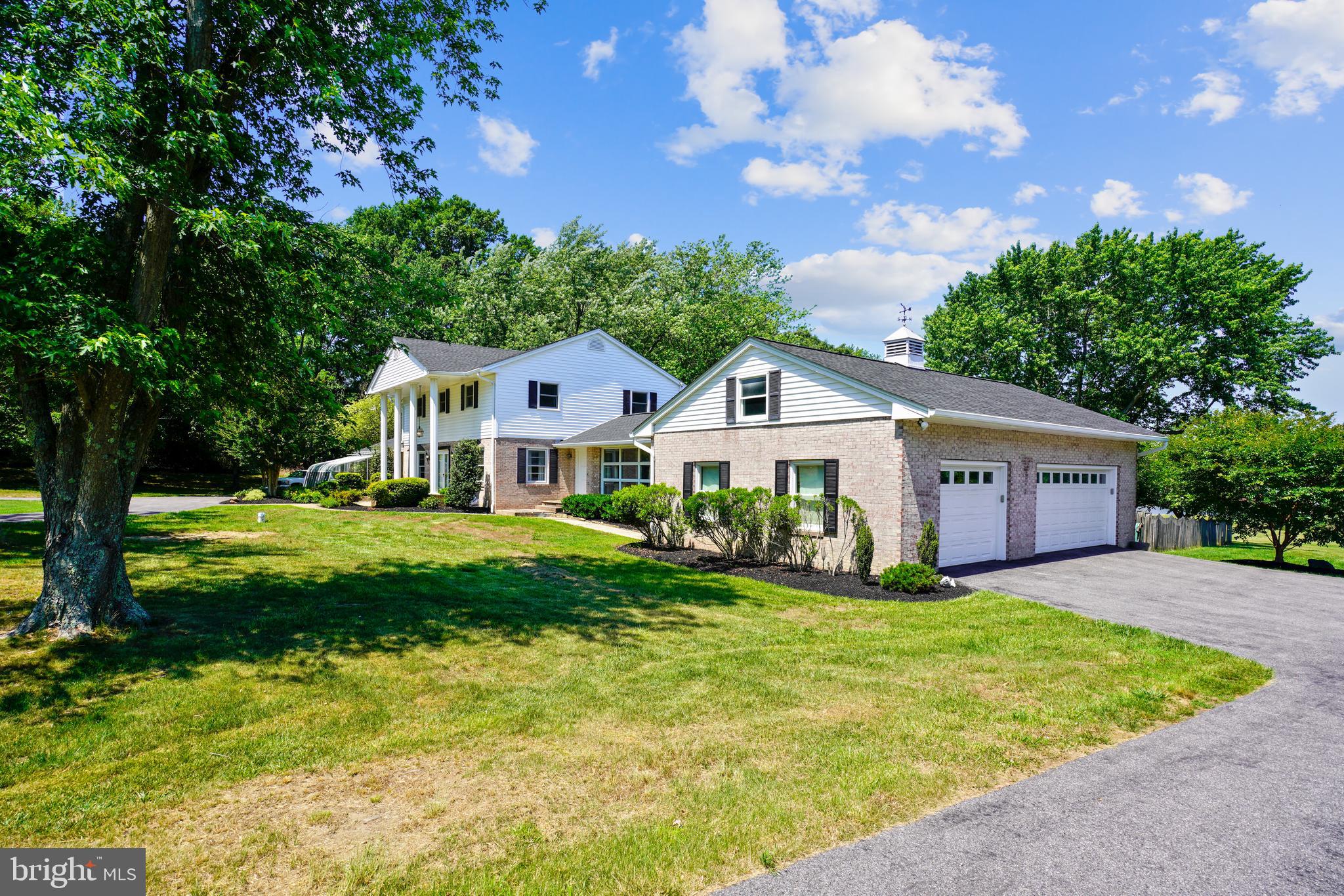 WHITEMARSH COVE - Residential