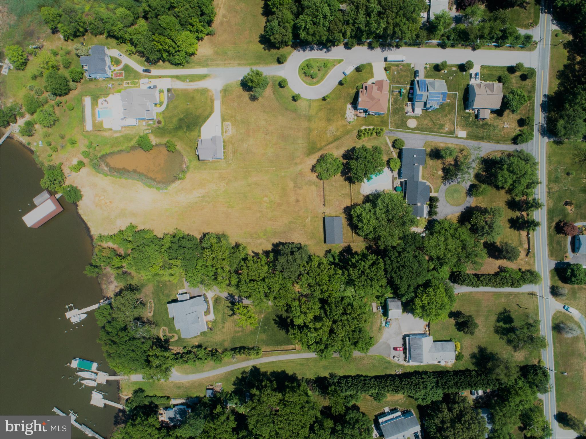 WHITEMARSH COVE - Residential