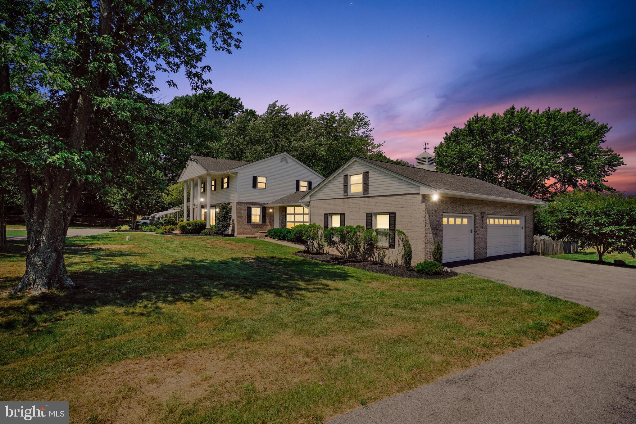 WHITEMARSH COVE - Residential