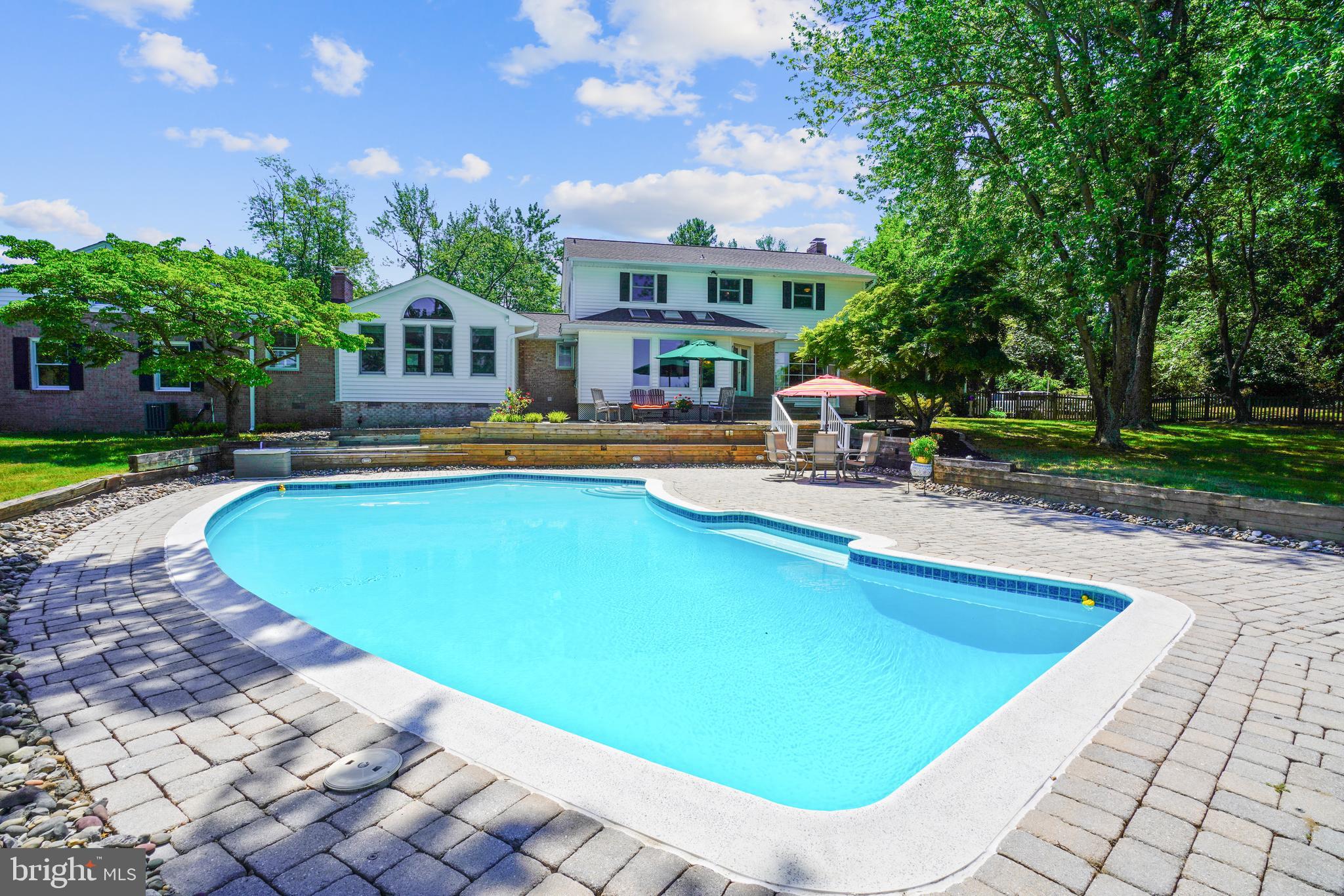 WHITEMARSH COVE - Residential