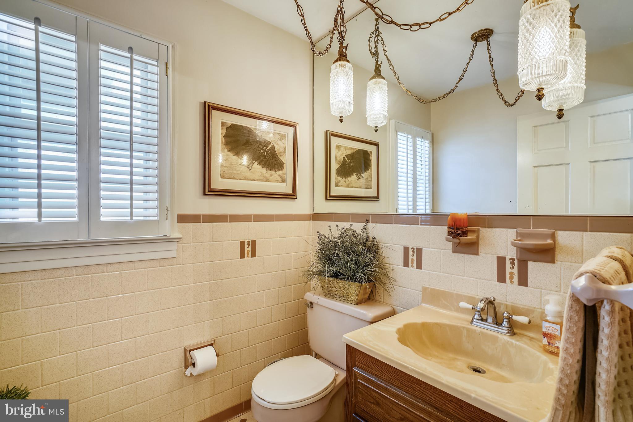 WHITEMARSH COVE - Residential