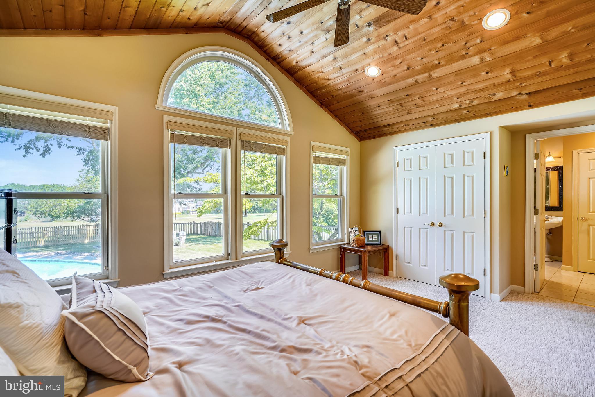 WHITEMARSH COVE - Residential