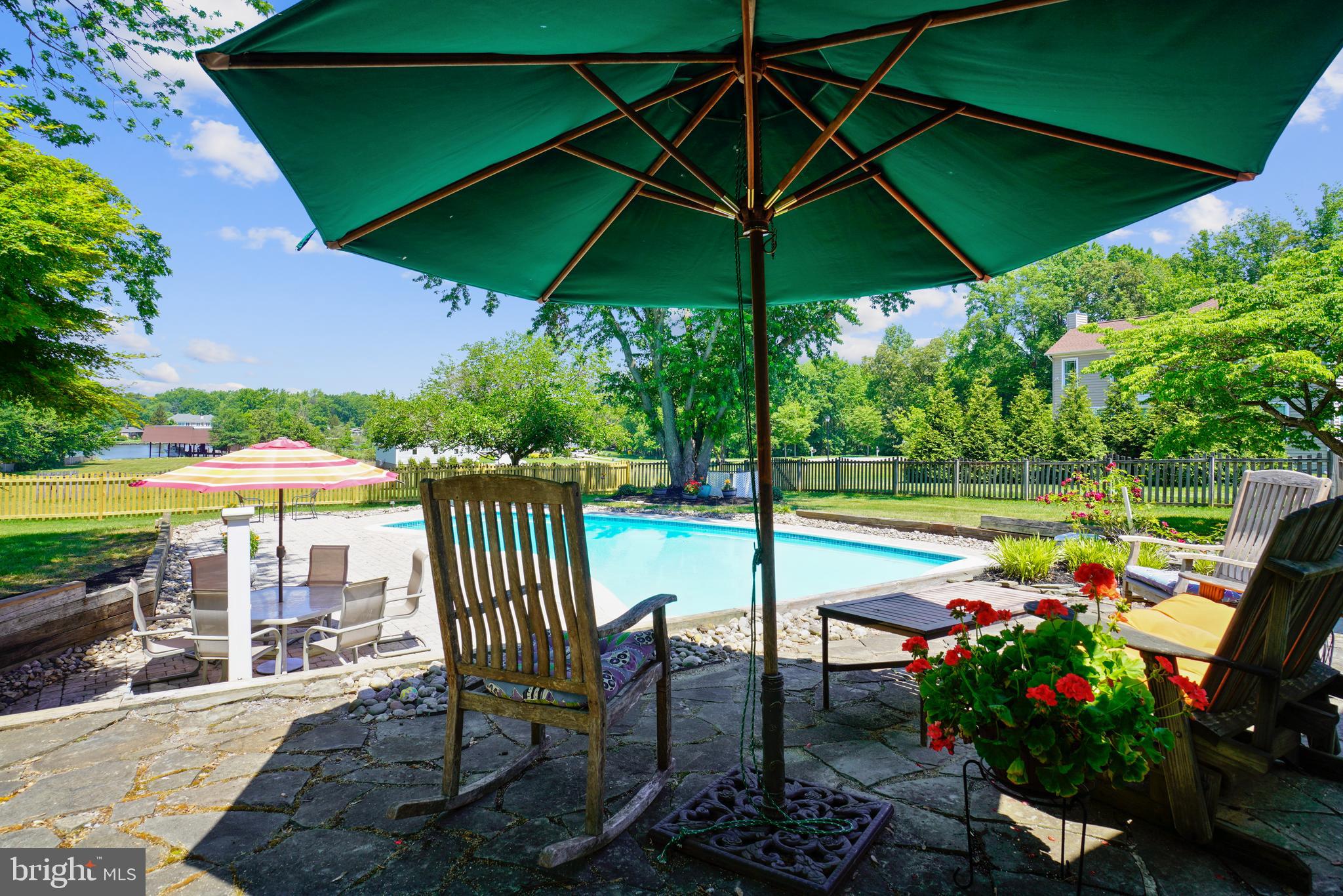 WHITEMARSH COVE - Residential