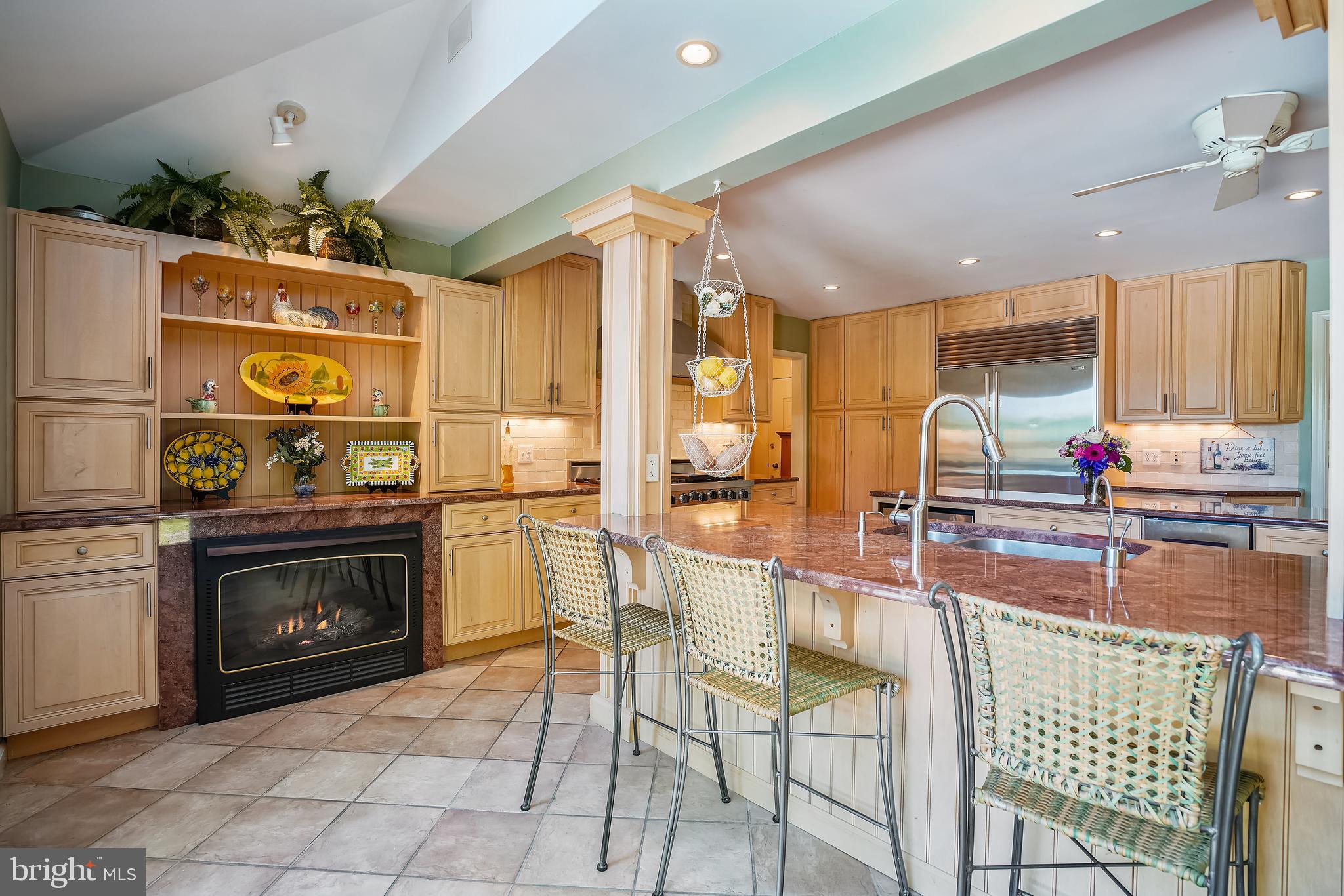 WHITEMARSH COVE - Residential