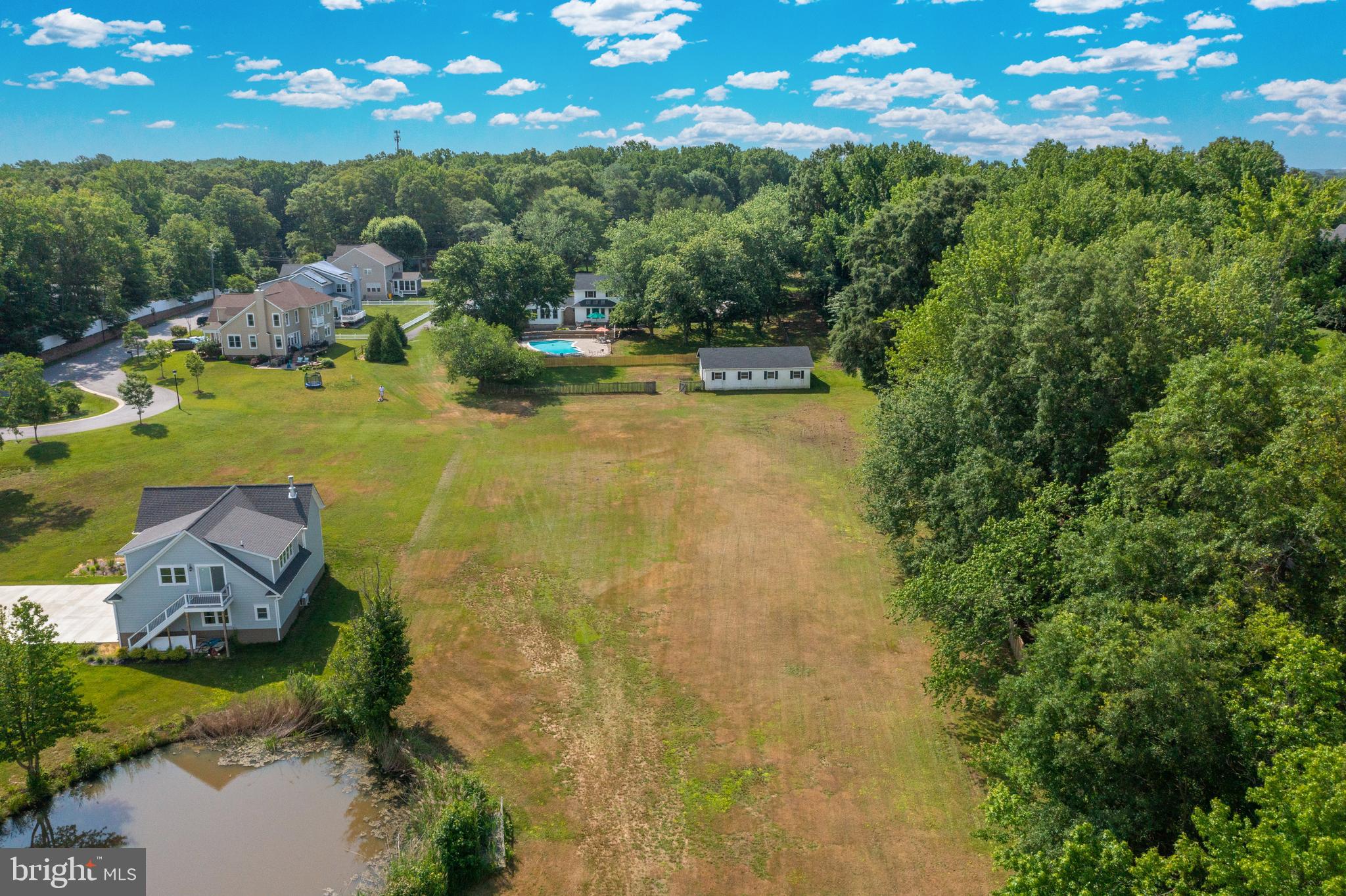 WHITEMARSH COVE - Residential