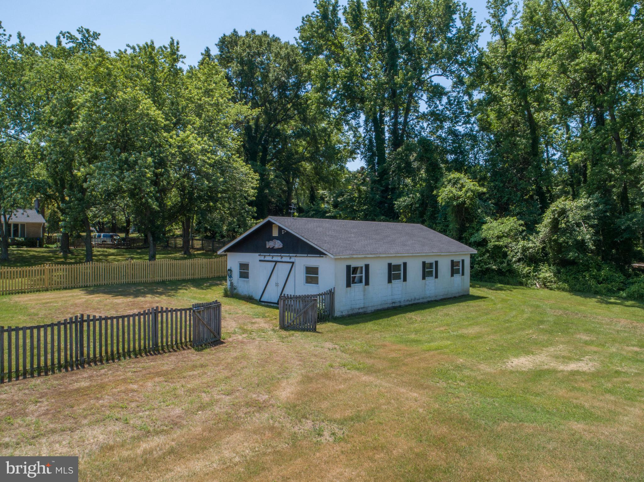 WHITEMARSH COVE - Residential