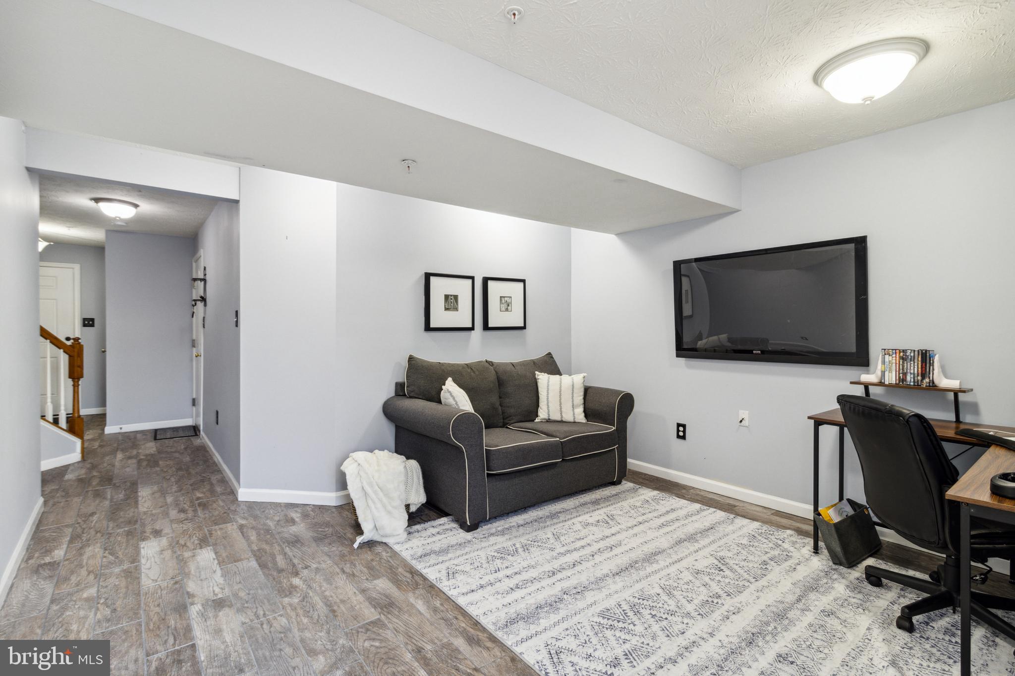 TANYARD SPRINGS - Residential