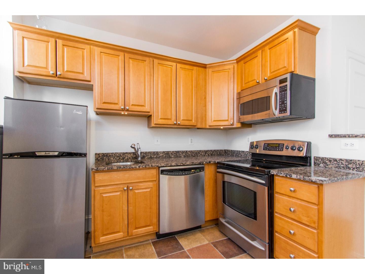 WASHINGTON SQ WEST - Residential Lease