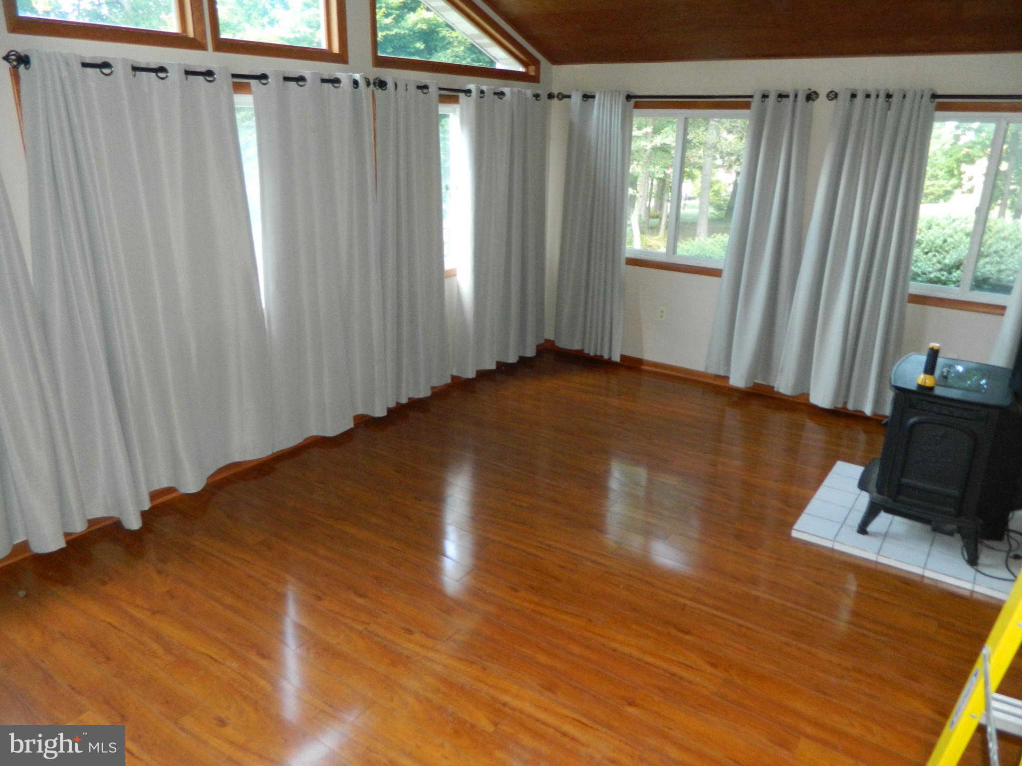 GRANDE VIEW FARMS - Residential