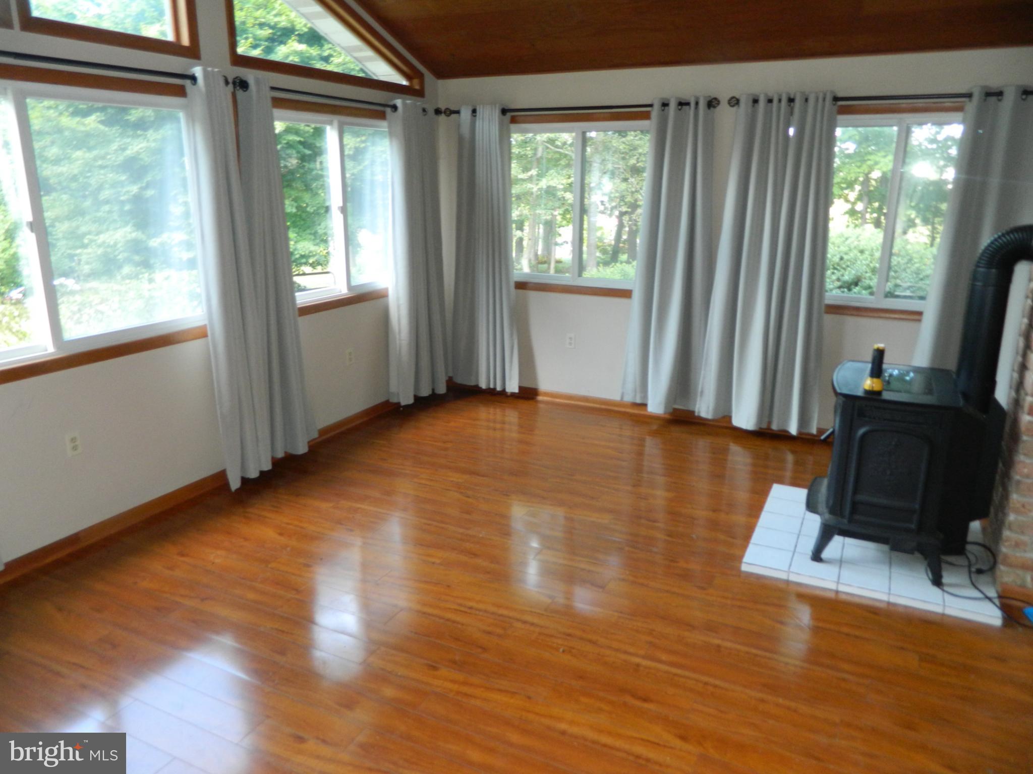 GRANDE VIEW FARMS - Residential