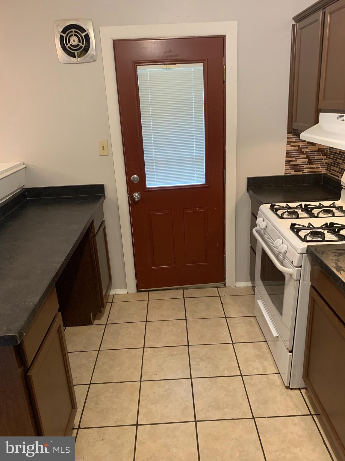 MILBROOK - Residential Lease