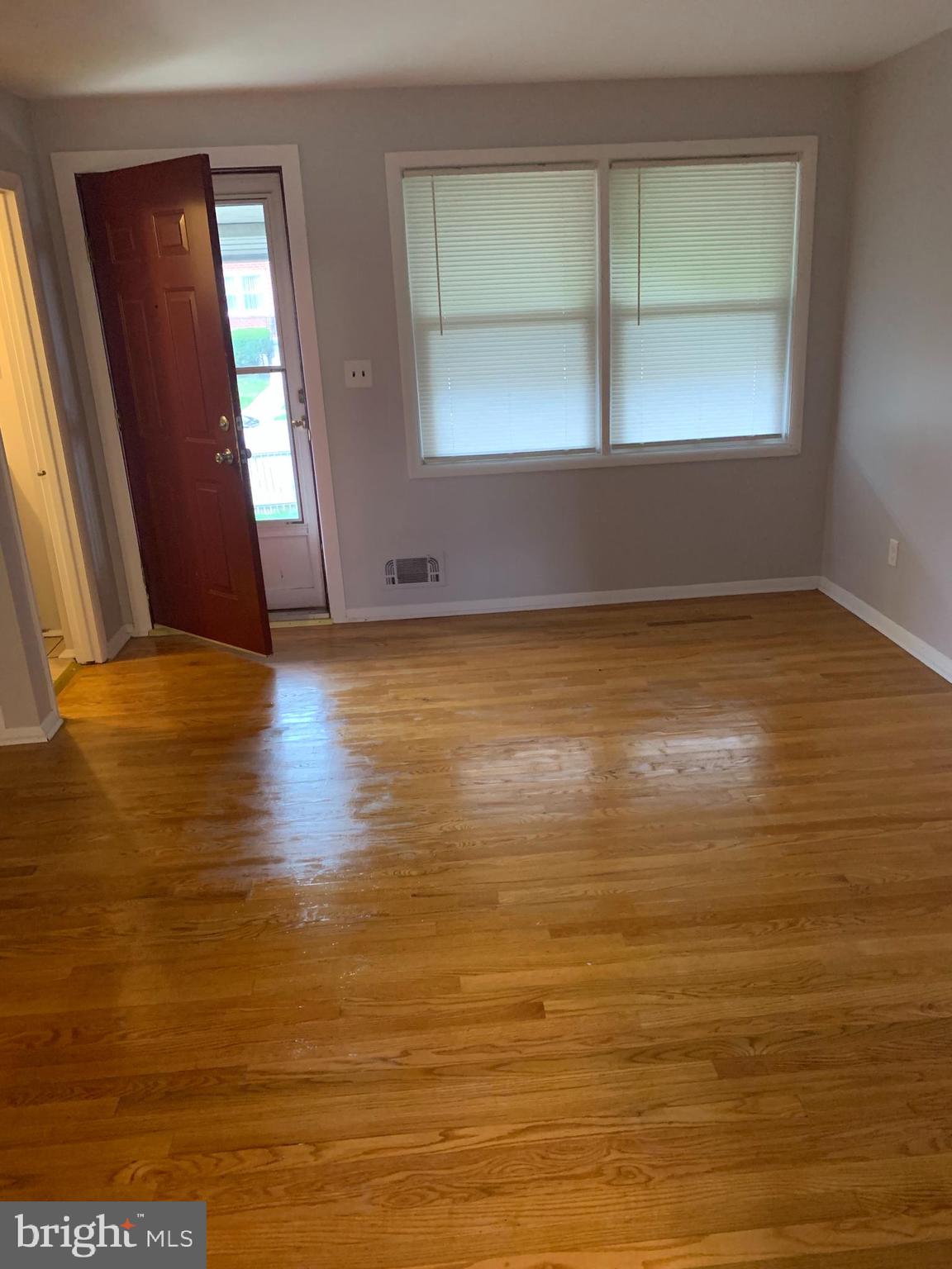 MILBROOK - Residential Lease