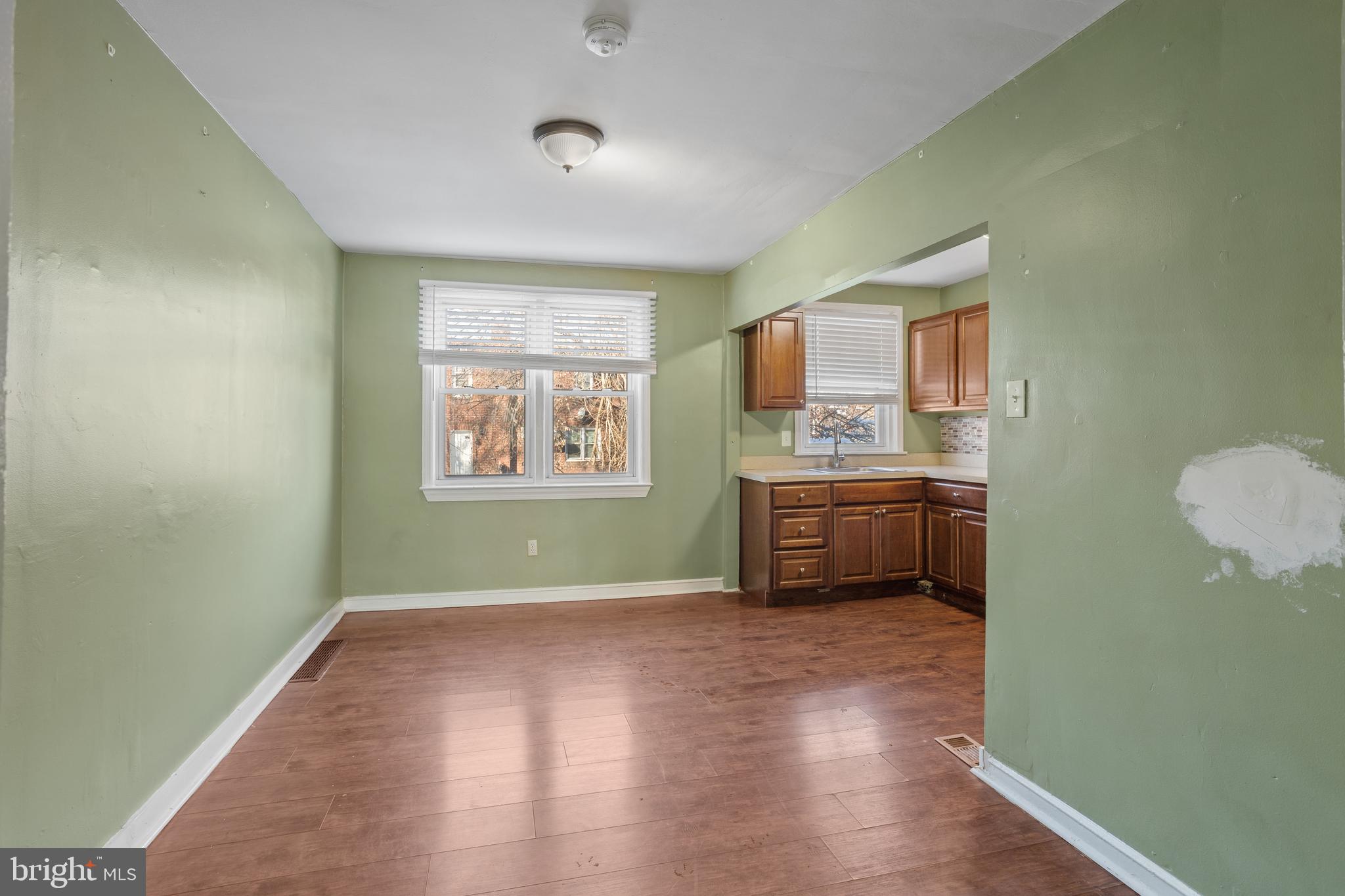 1159 S MERRIMAC ROAD