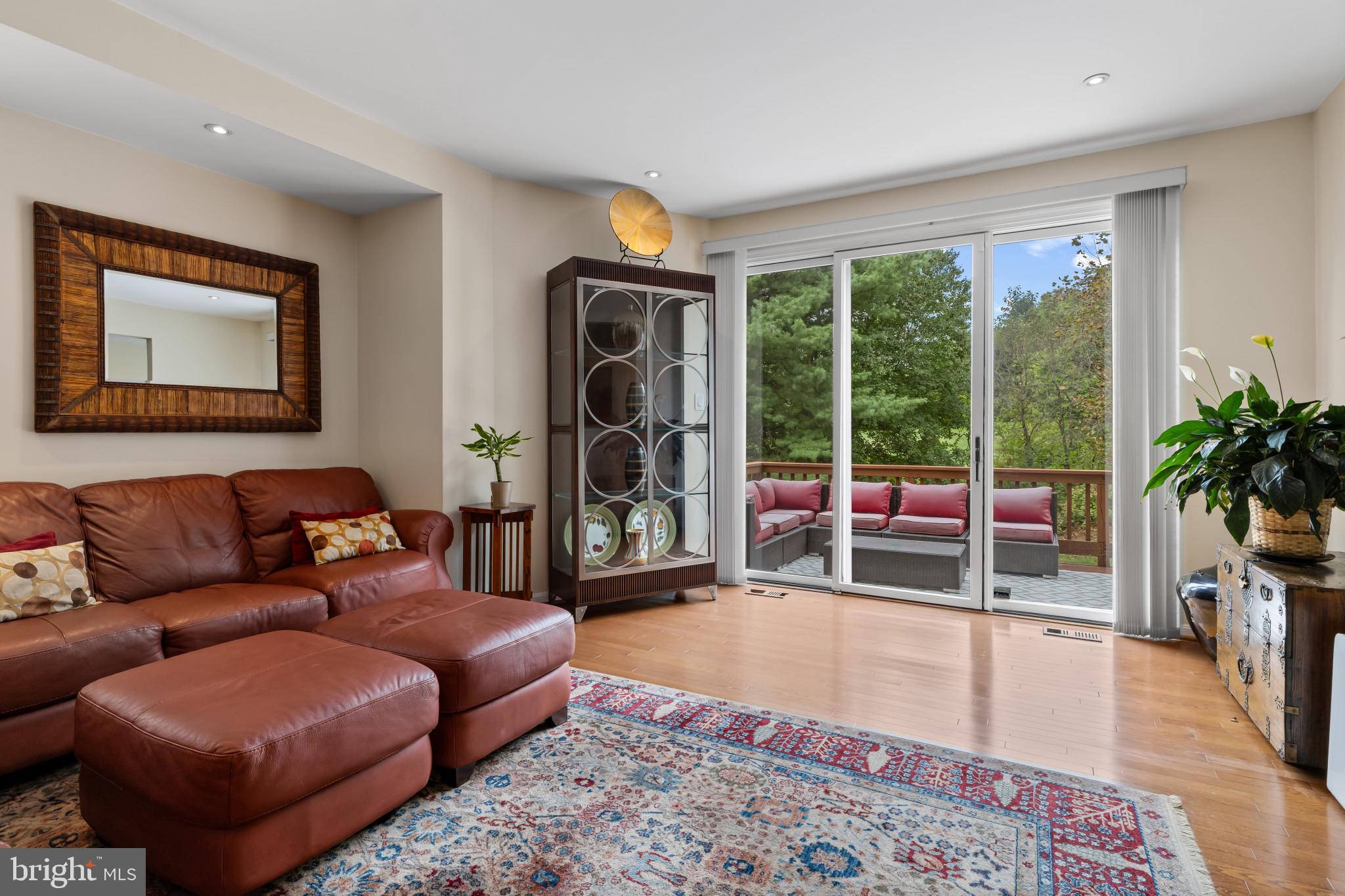 5165 COLUMBIA ROAD 12 39