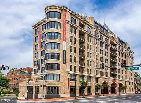 8302 Woodmont Avenue Unit 305, Bethesda, MD MLS: MDMC2175128