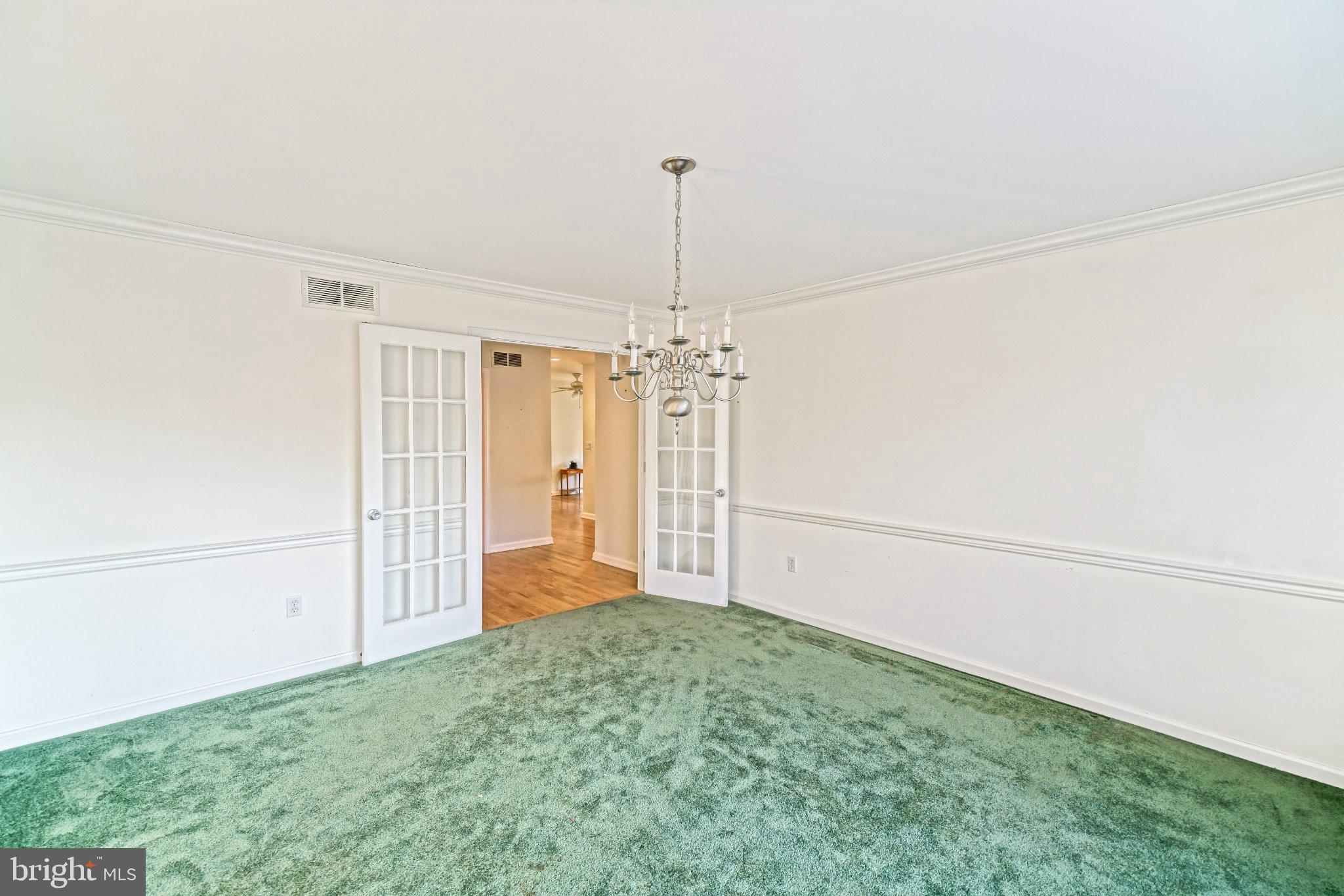 7 WELLINGTON COURT